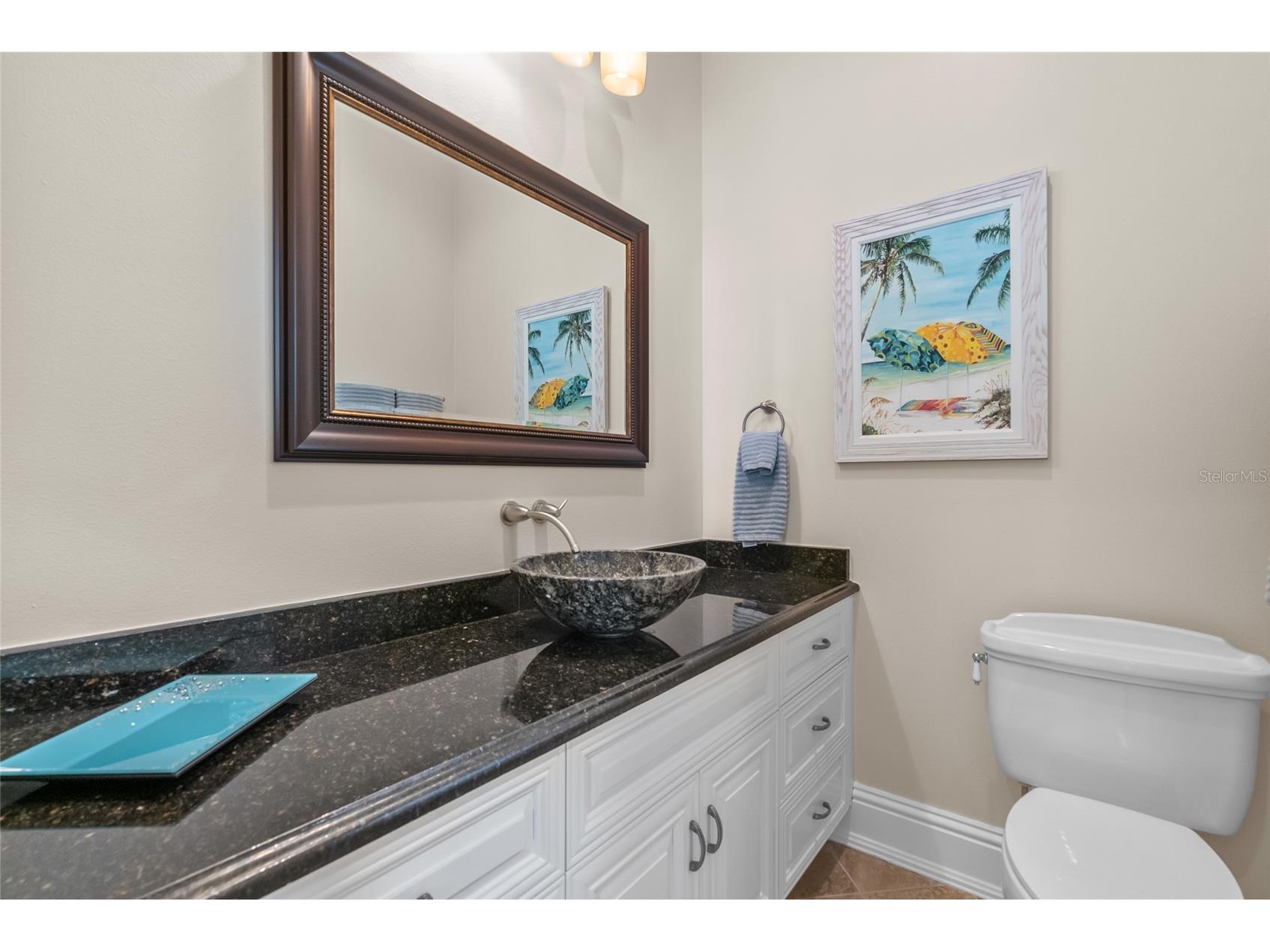 611 Tremont Street Sarasota FL 34242 A4678455 image41