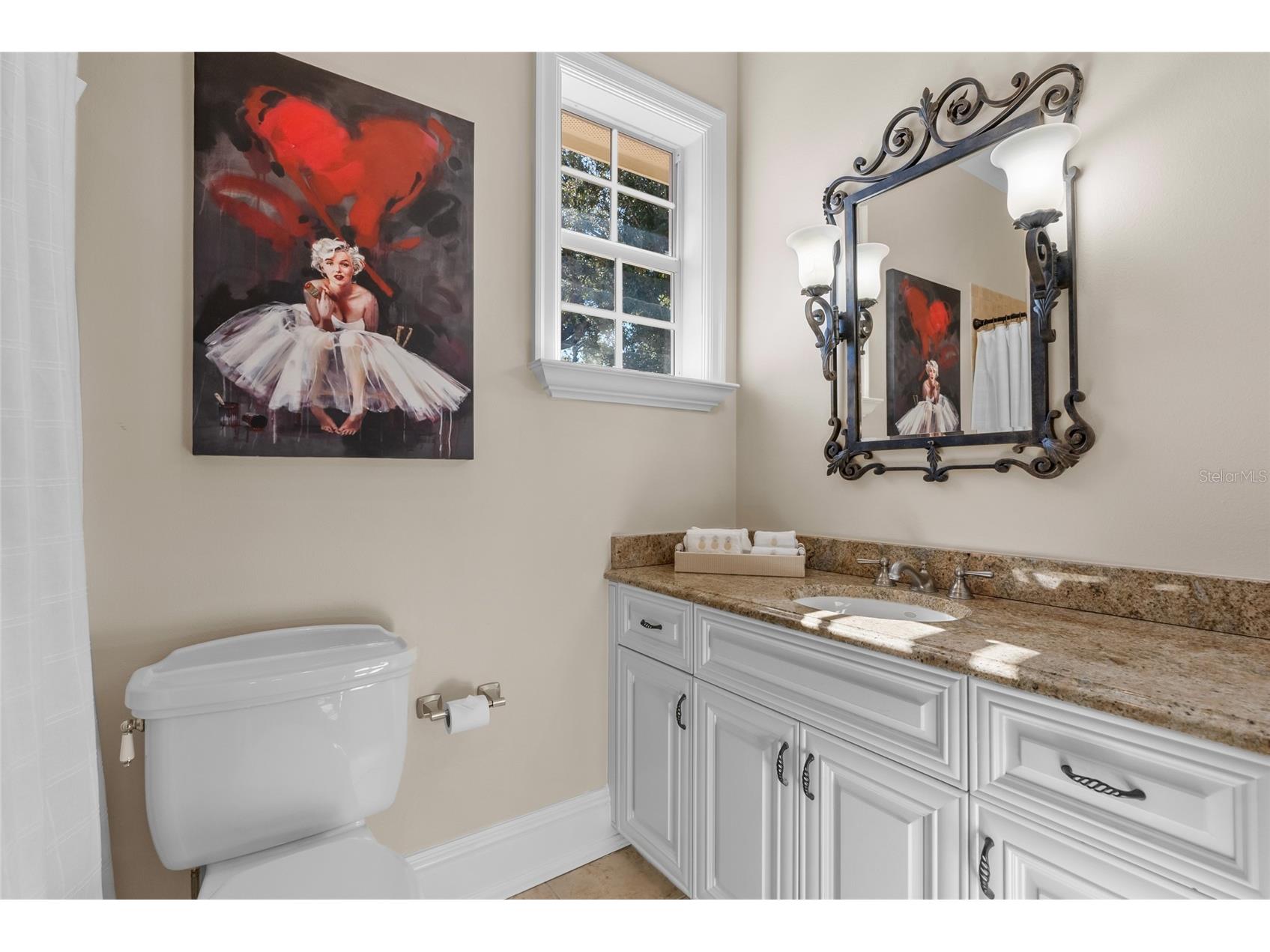 611 Tremont Street Sarasota FL 34242 A4678455 image56