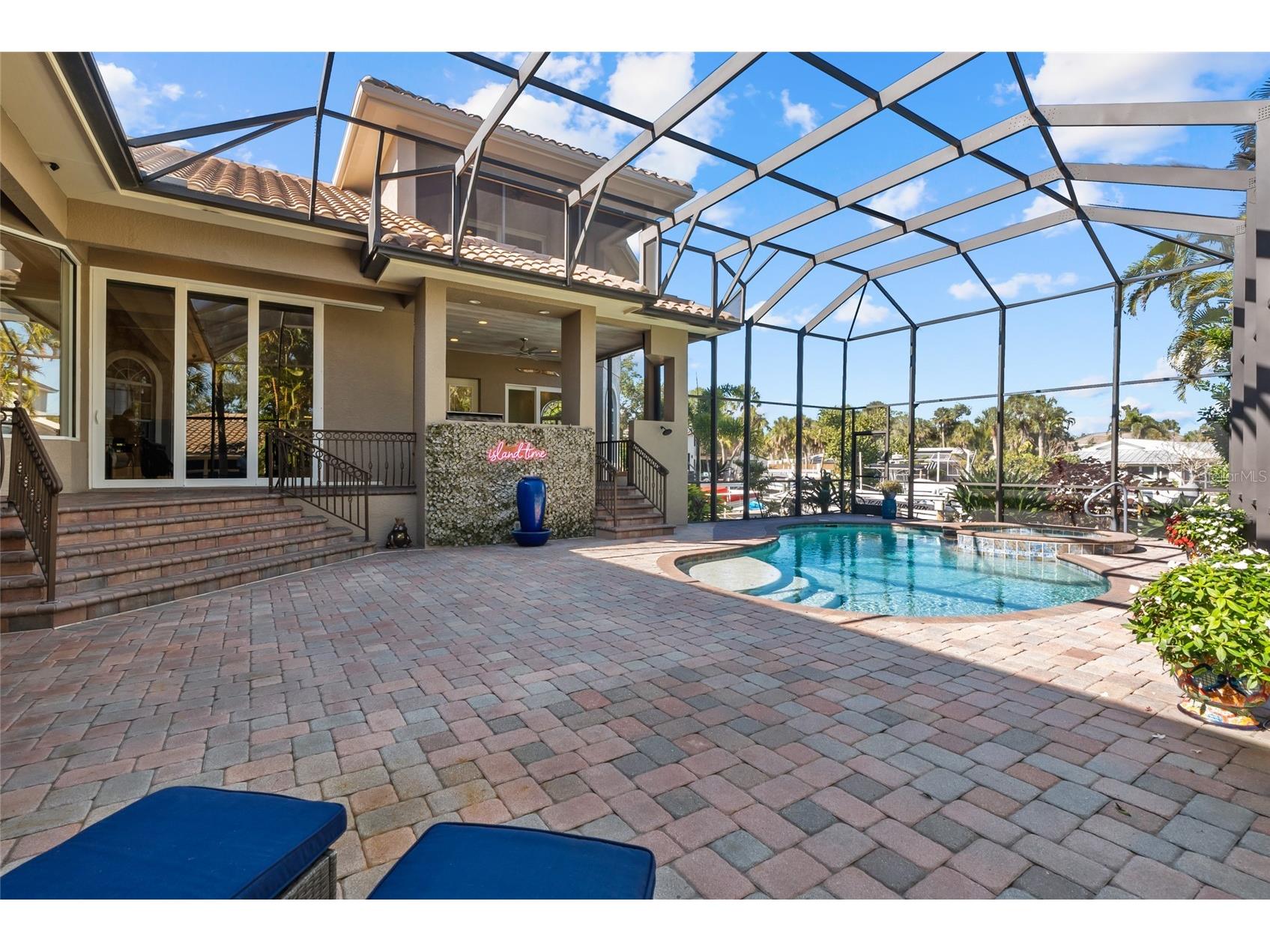 611 Tremont Street Sarasota FL 34242 A4678455 image60