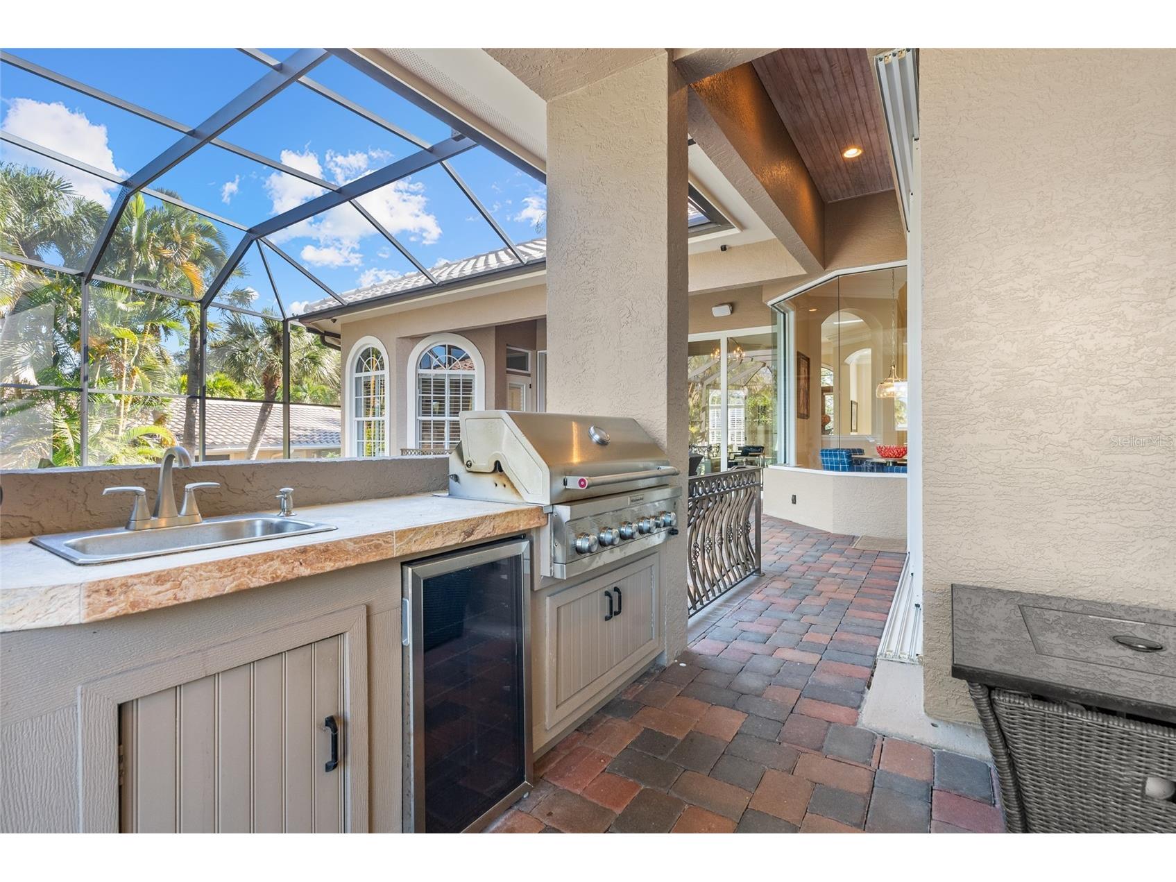 611 Tremont Street Sarasota FL 34242 A4678455 image65