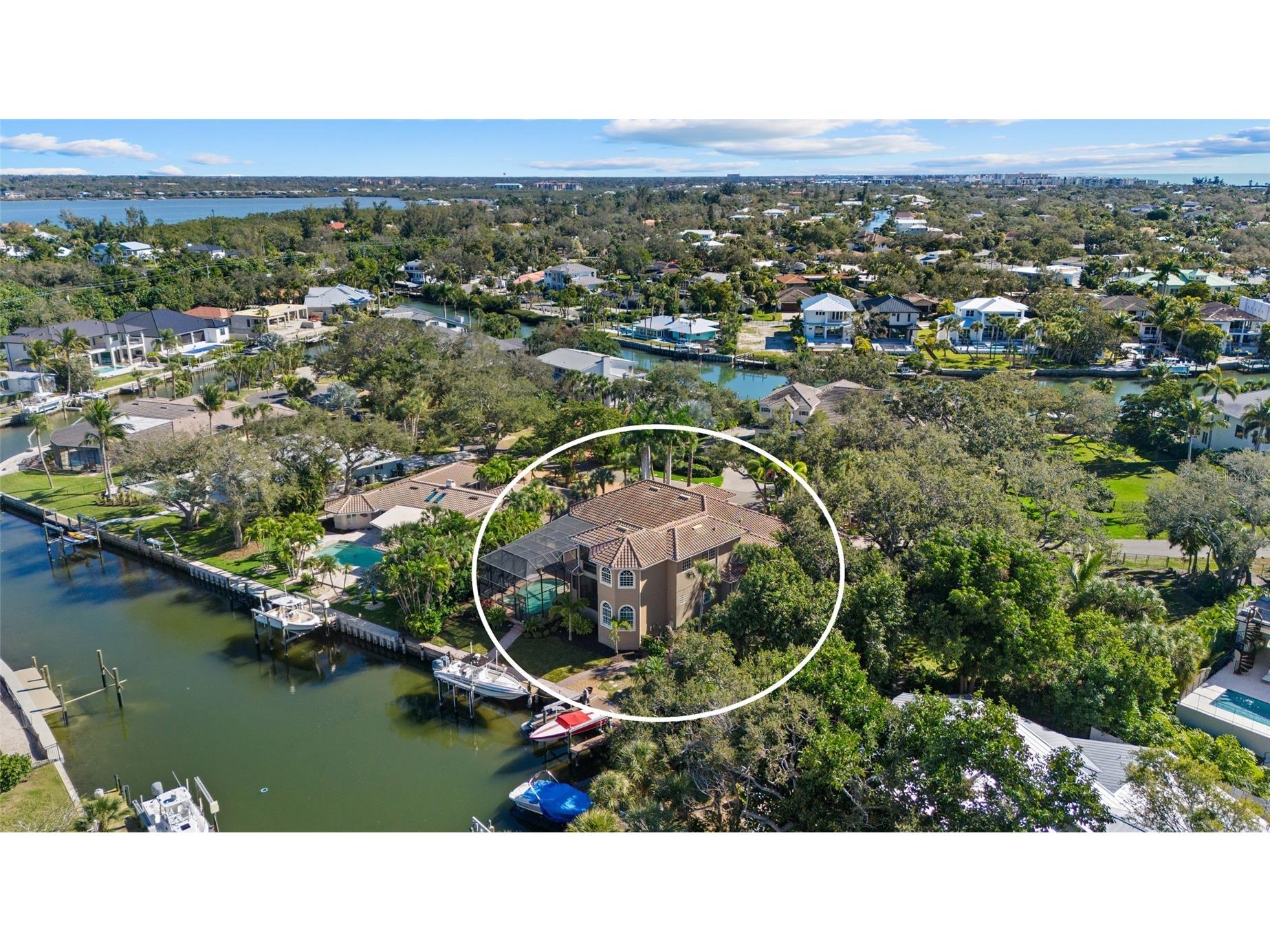 611 Tremont Street Sarasota FL 34242 A4678455 image76