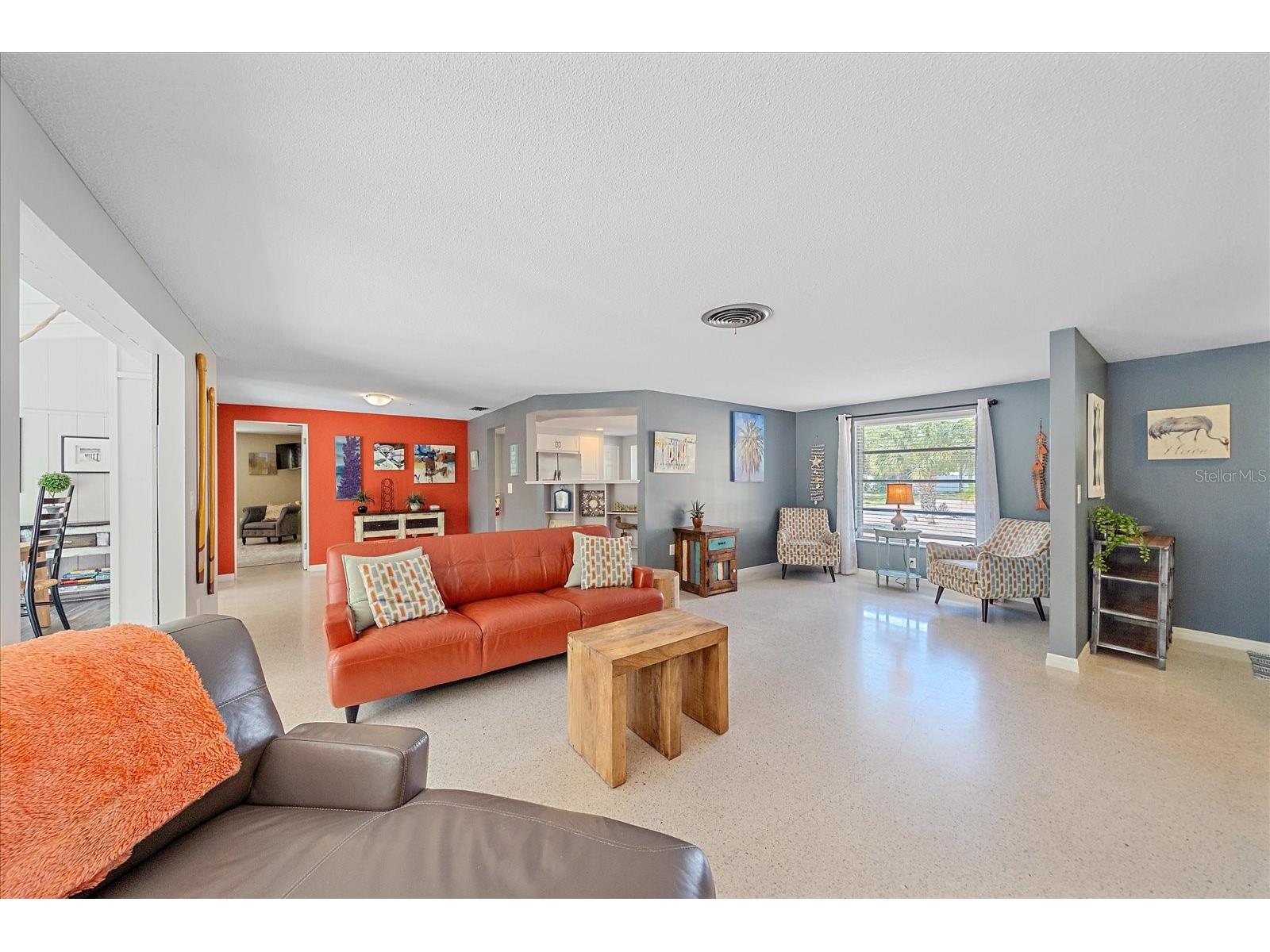 611 Venice Lane Sarasota FL 34242 A4686684 image10