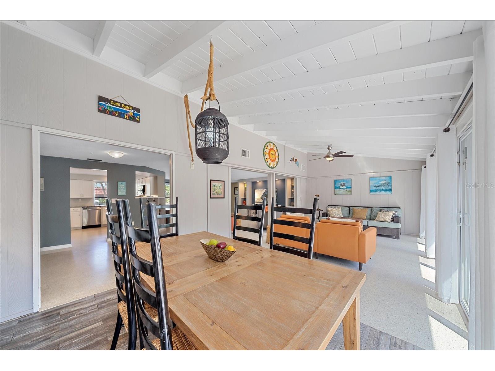 611 Venice Lane Sarasota FL 34242 A4686684 image18