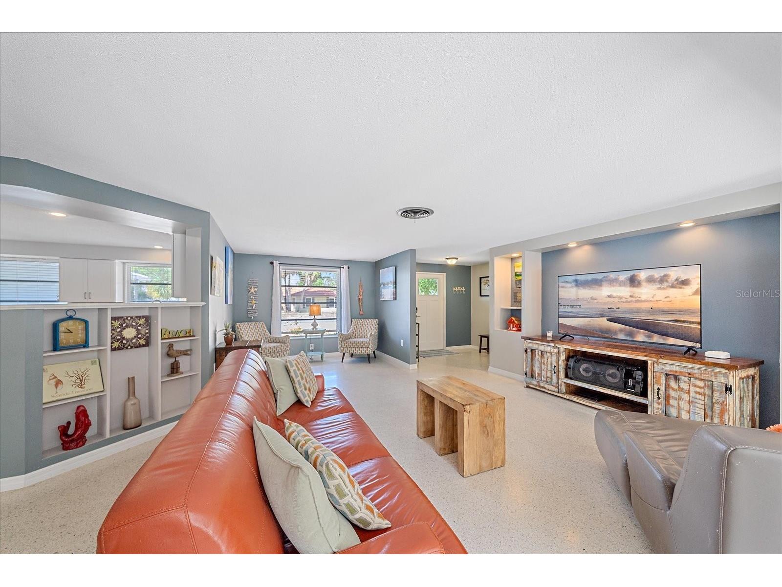 611 Venice Lane Sarasota FL 34242 A4686684 image9