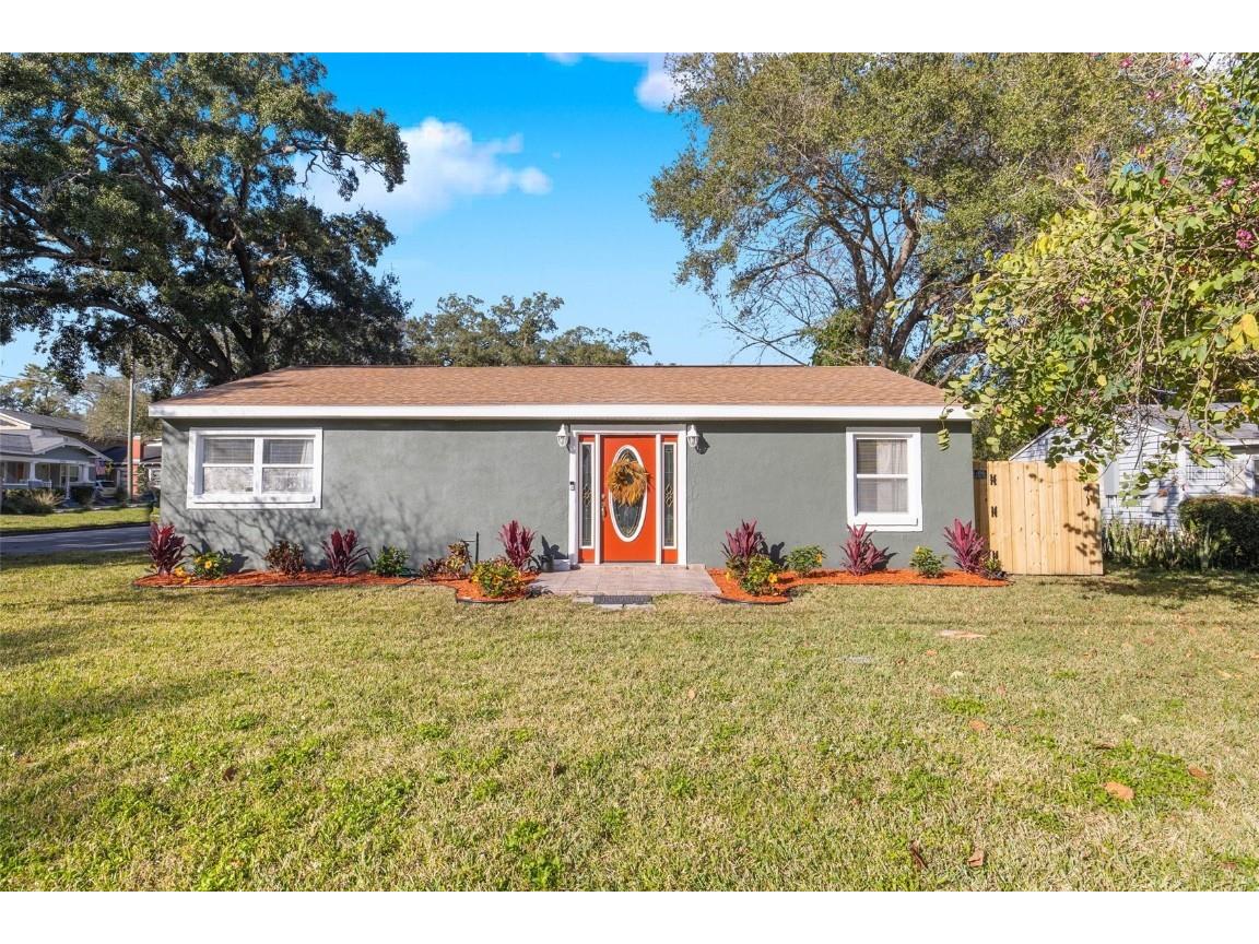 611 W Henry Avenue Tampa FL 33604 T3498599 image1