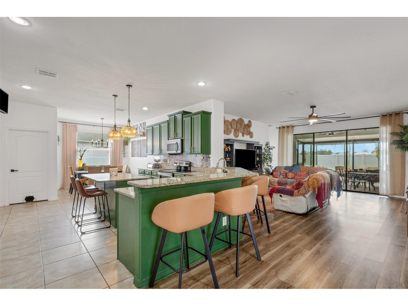 611 Wabash Breeze Circle Ruskin FL 33570 A4699195 image2
