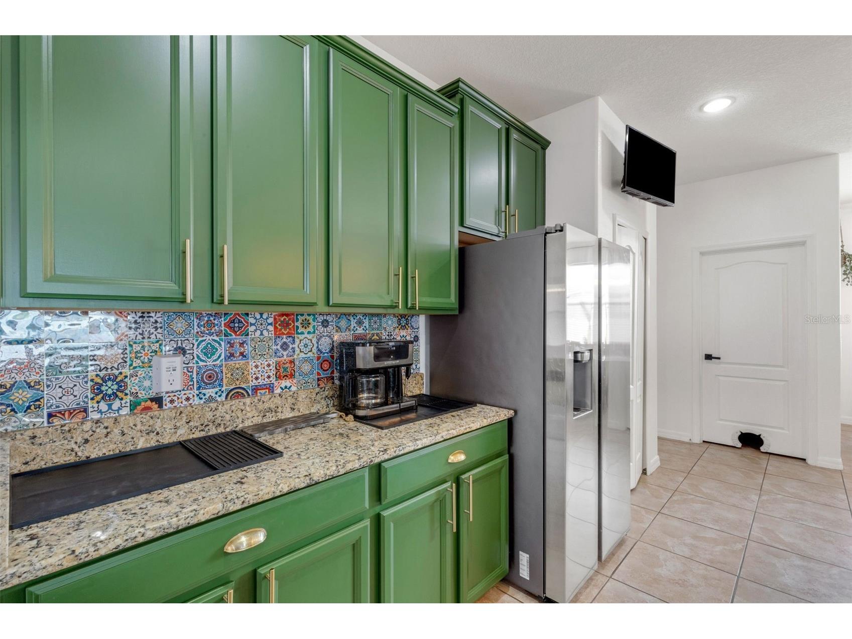 611 Wabash Breeze Circle Ruskin FL 33570 A4699195 image5