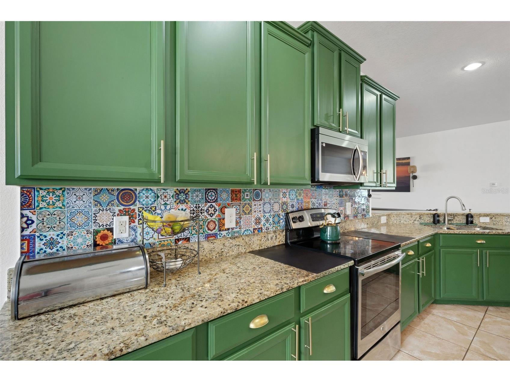 611 Wabash Breeze Circle Ruskin FL 33570 A4699195 image8