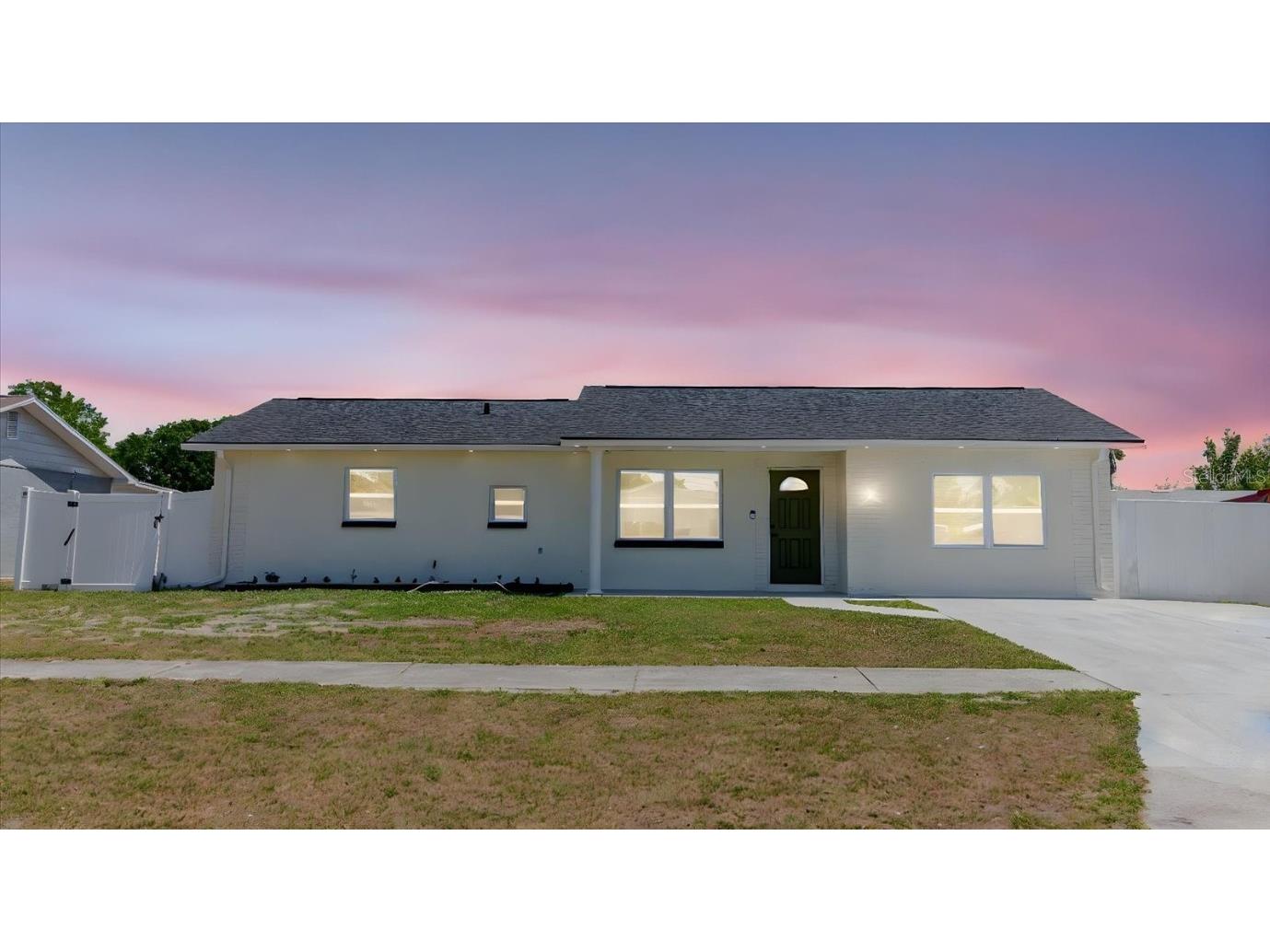 6110 16th Street Zephyrhills FL 33542 TB8385497 image1