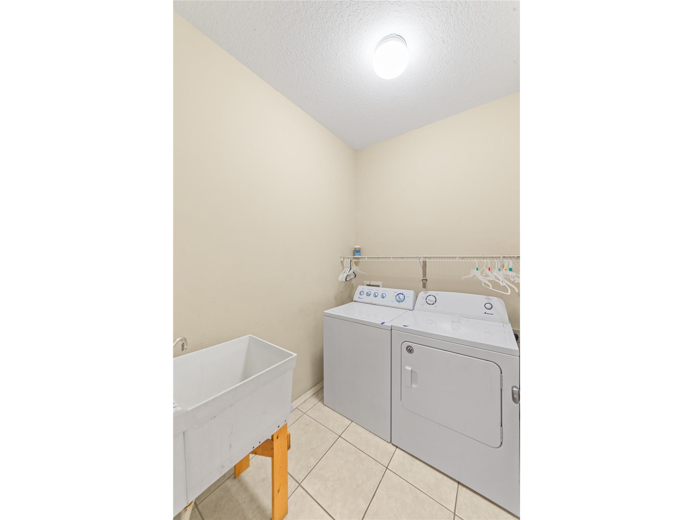 6110 39th Court E Bradenton FL 34203 V4949827 image13