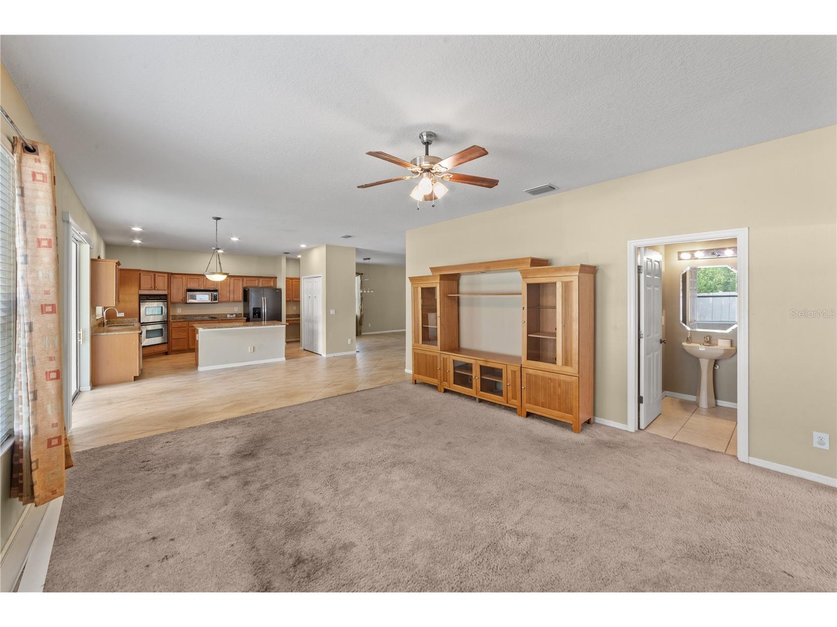 6110 39th Court E Bradenton FL 34203 V4949827 image3