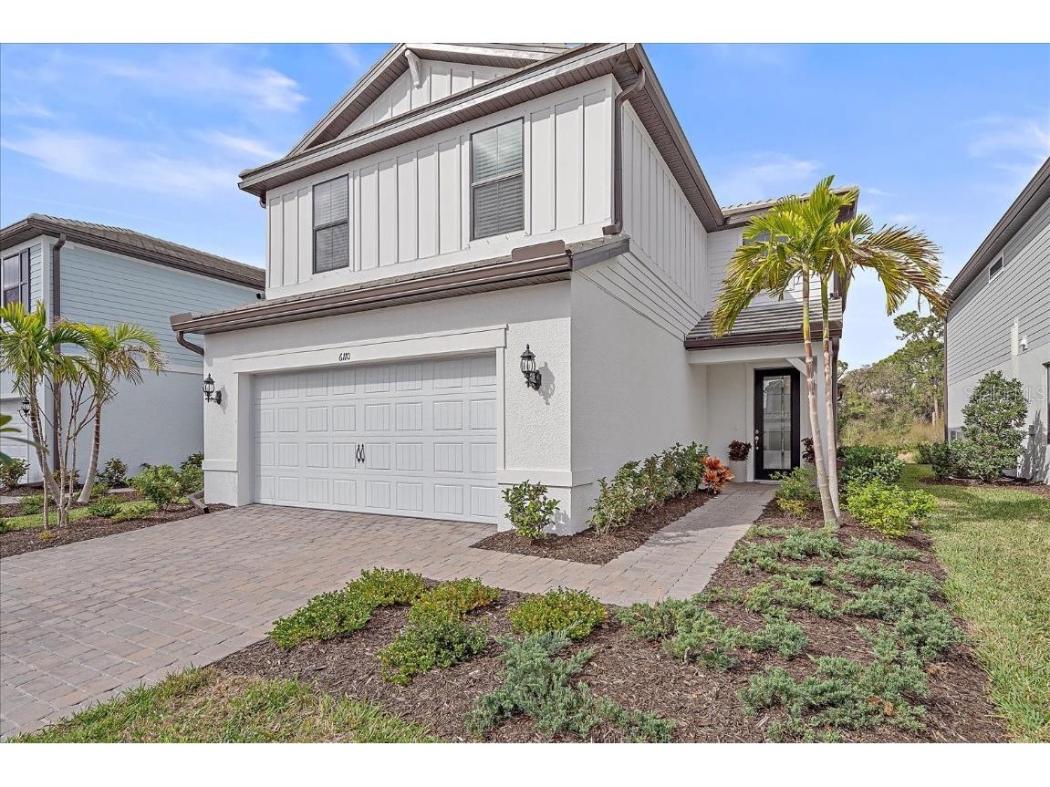 6110 Bluestar Court Lakewood Ranch FL 34211 A4597707 image1