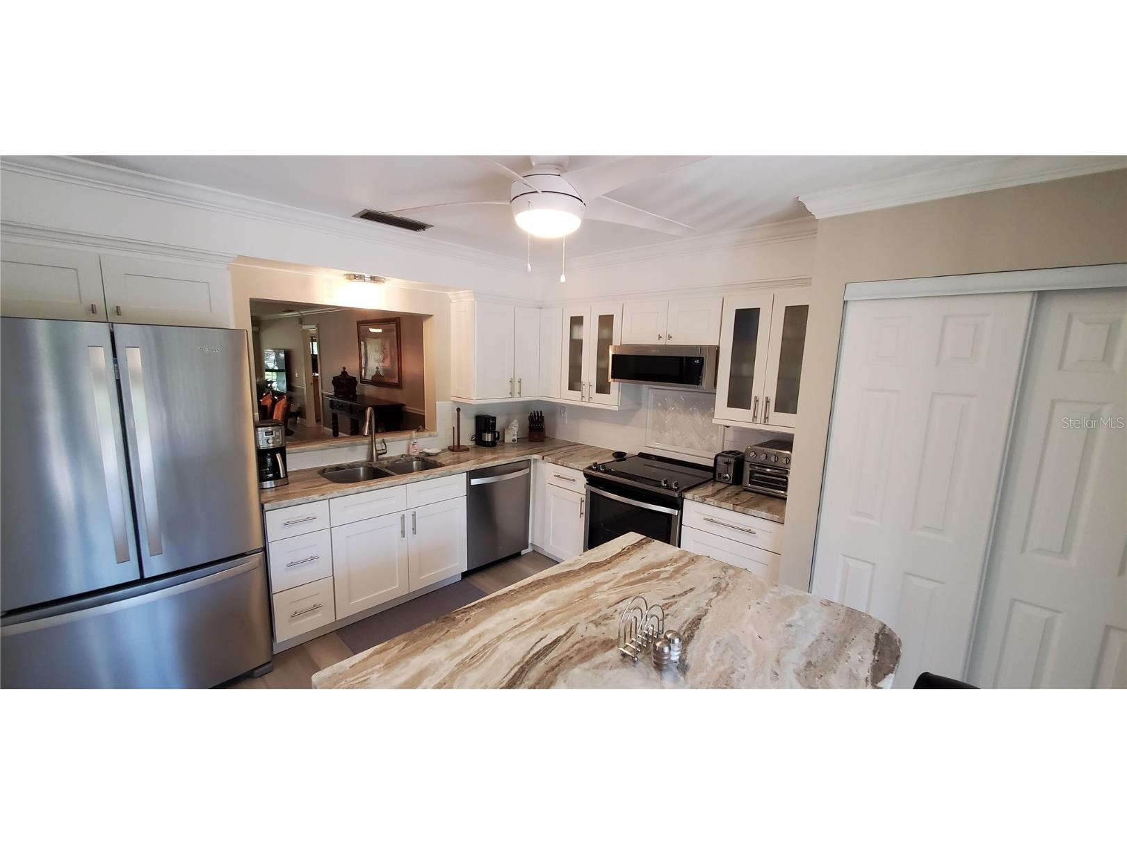 6110 Country Club Way #201 Sarasota FL 34243 R4908866 image2