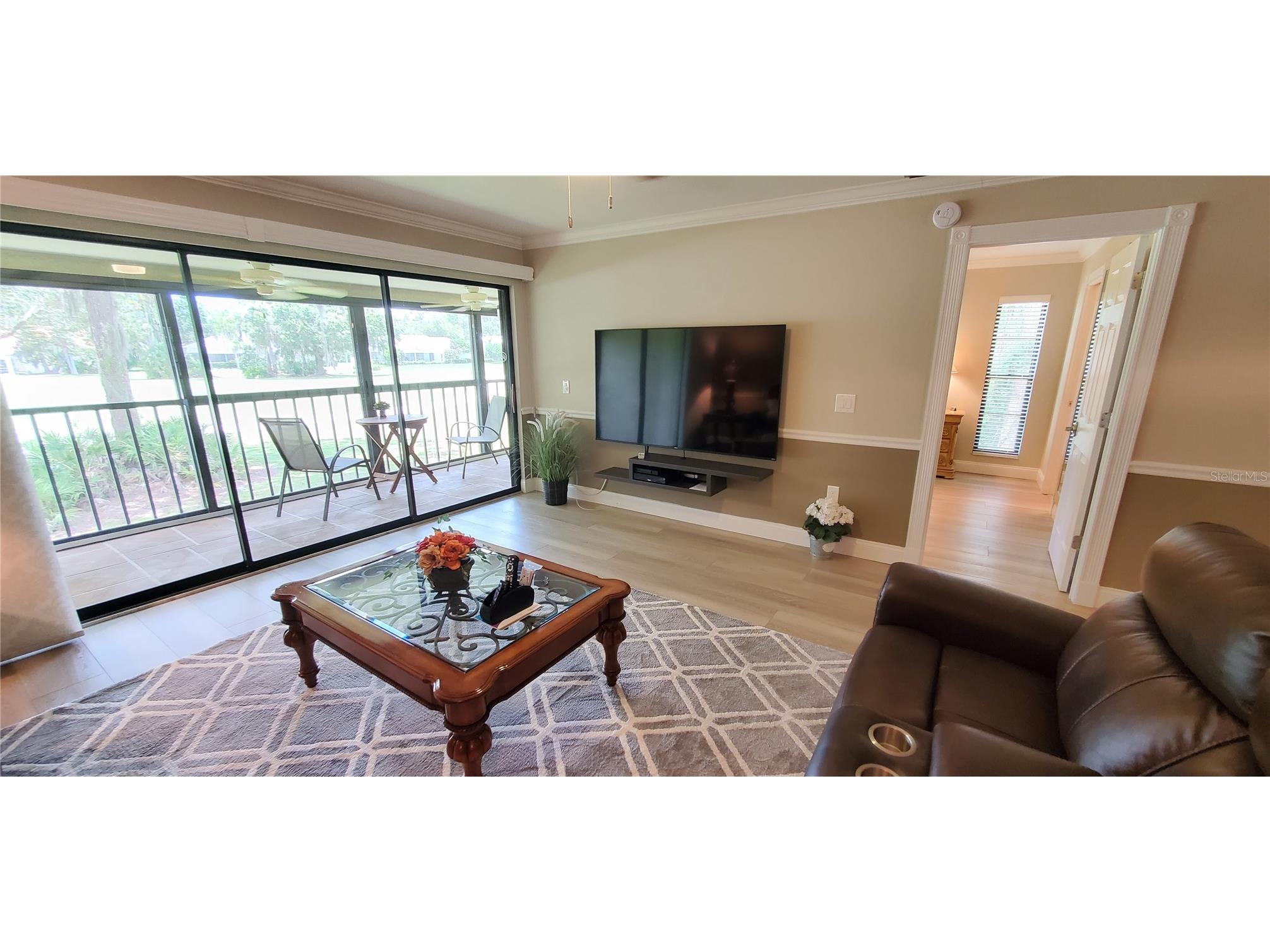 6110 Country Club Way #201 Sarasota FL 34243 R4911032 image5