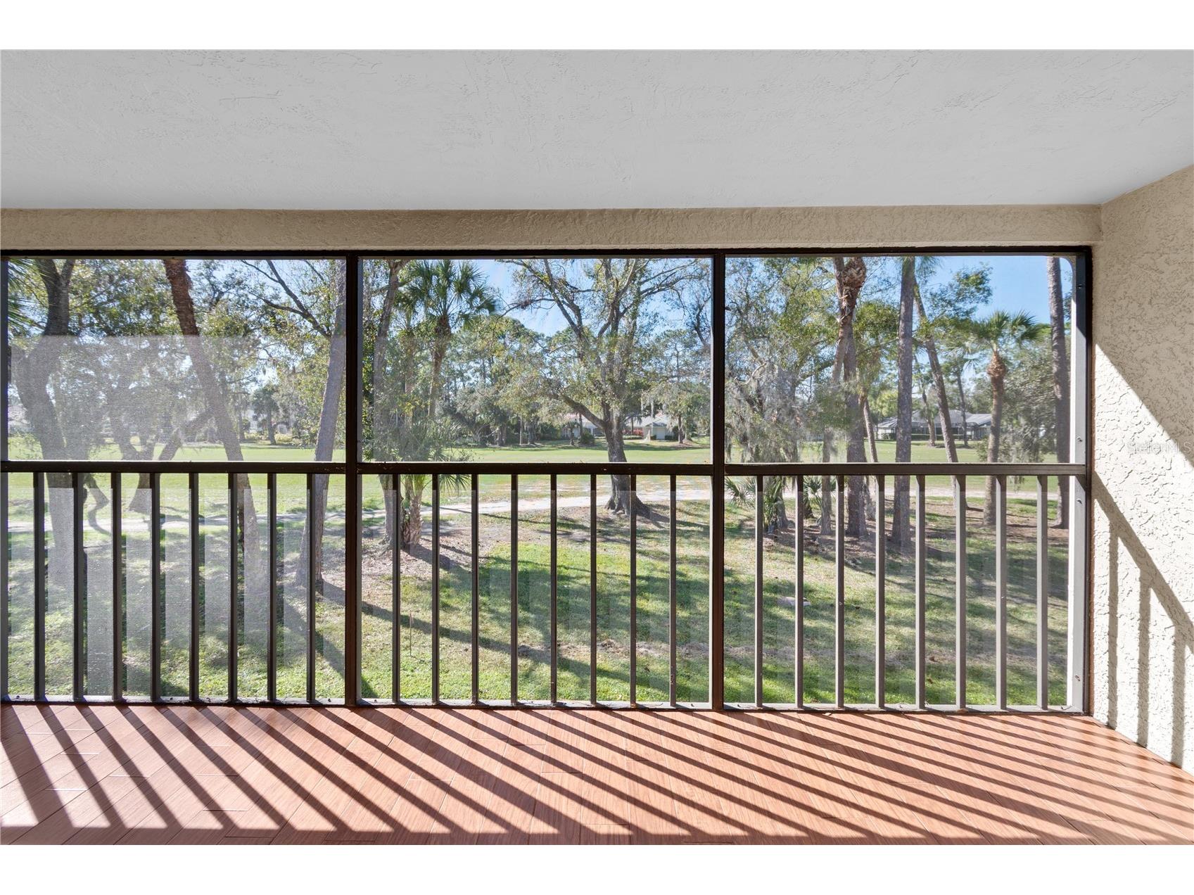 6110 Country Club Way #204 Sarasota FL 34243 A4679300 image10