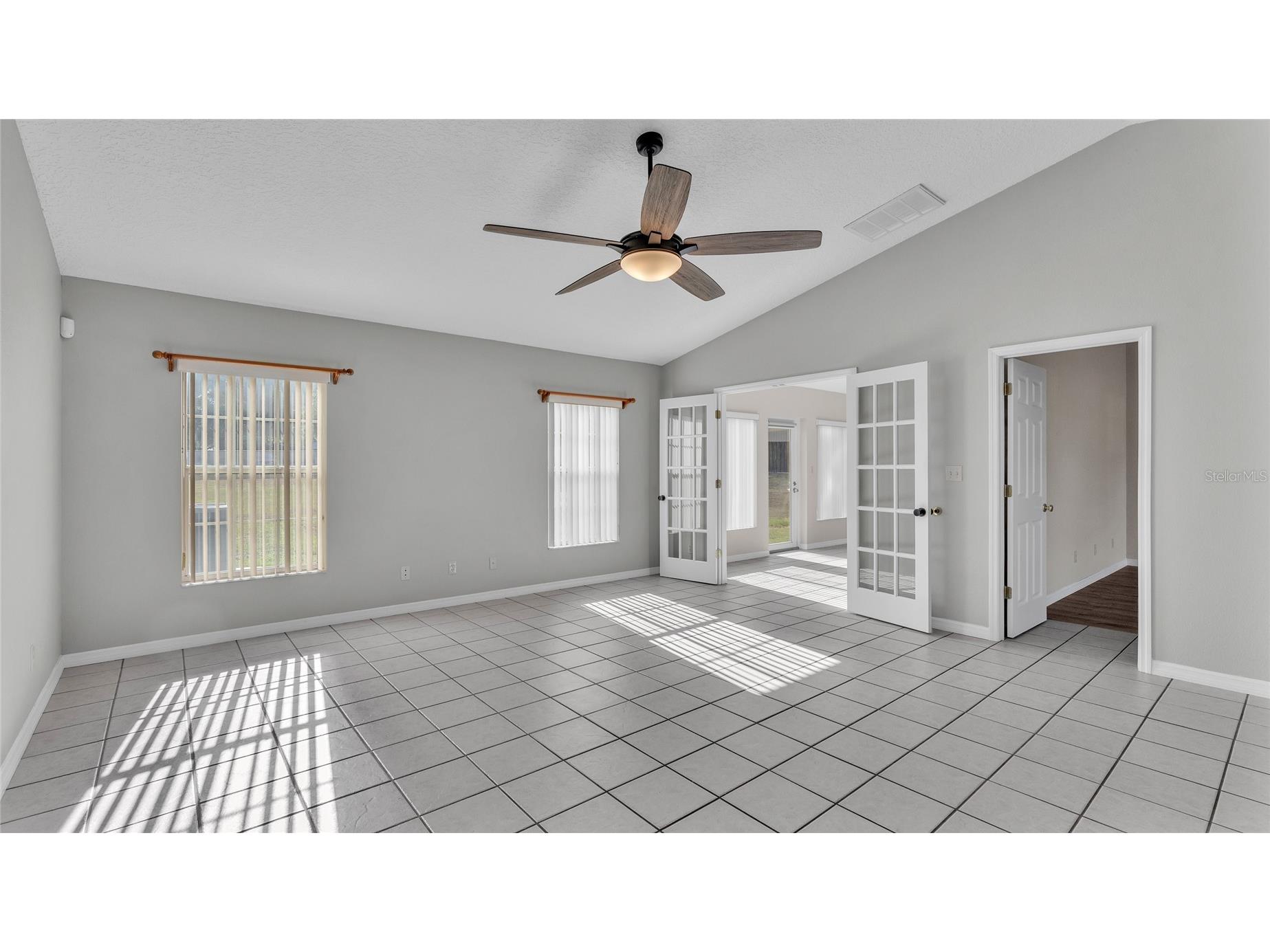 6110 Downing Street Dover FL 33527 L4960731 image21