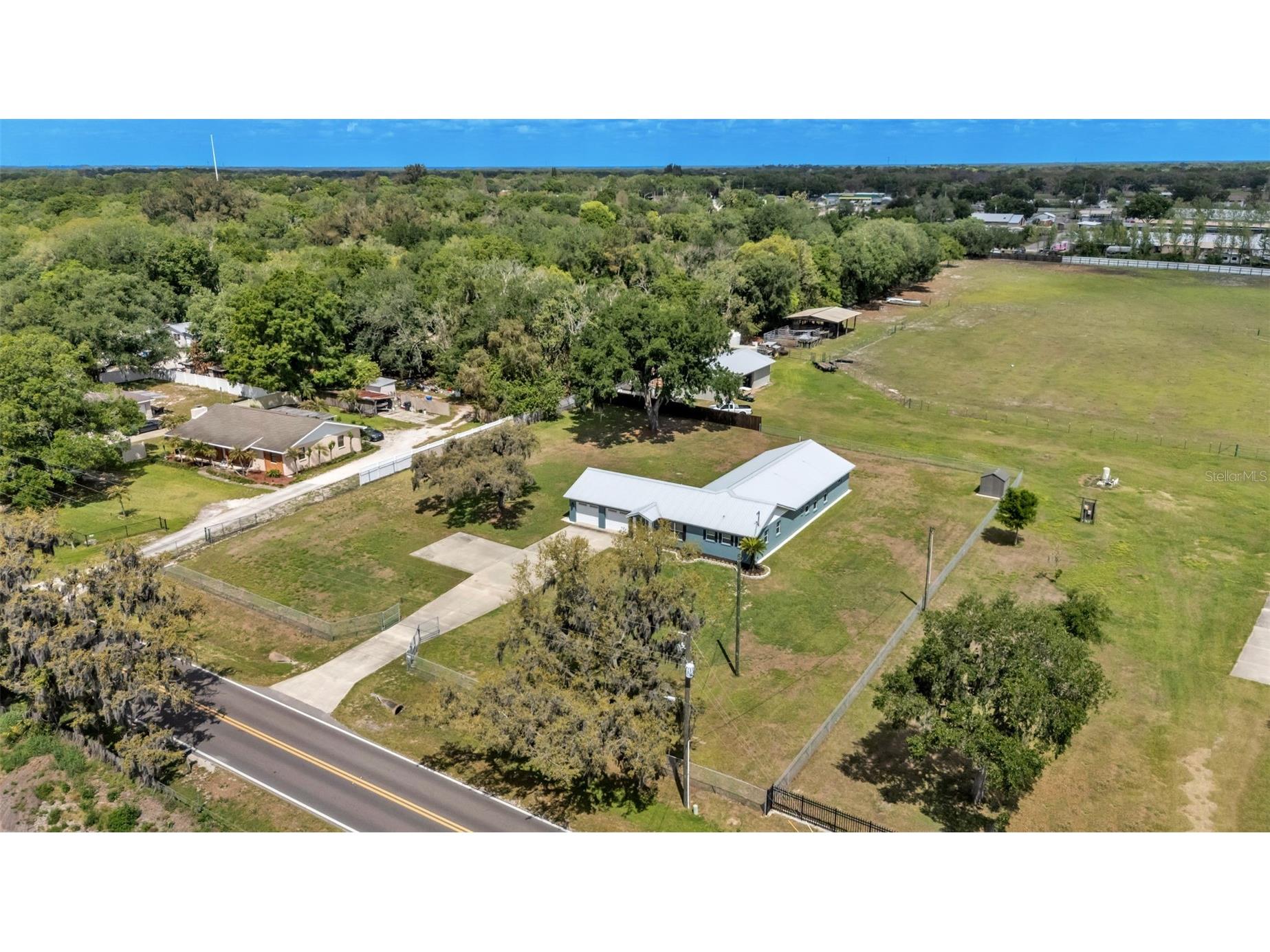 6110 Downing Street Dover FL 33527 L4960731 image3