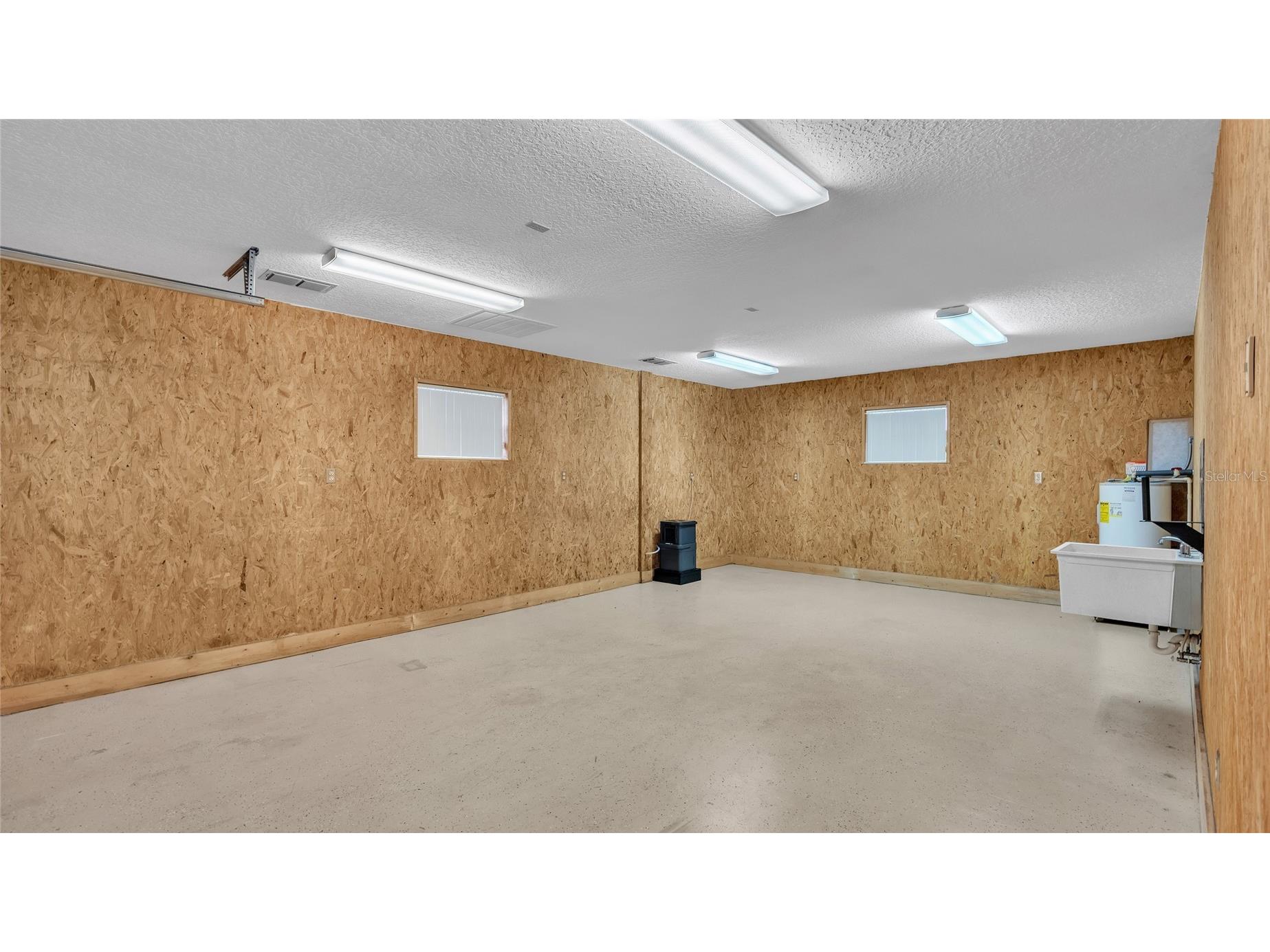 6110 Downing Street Dover FL 33527 L4960731 image35