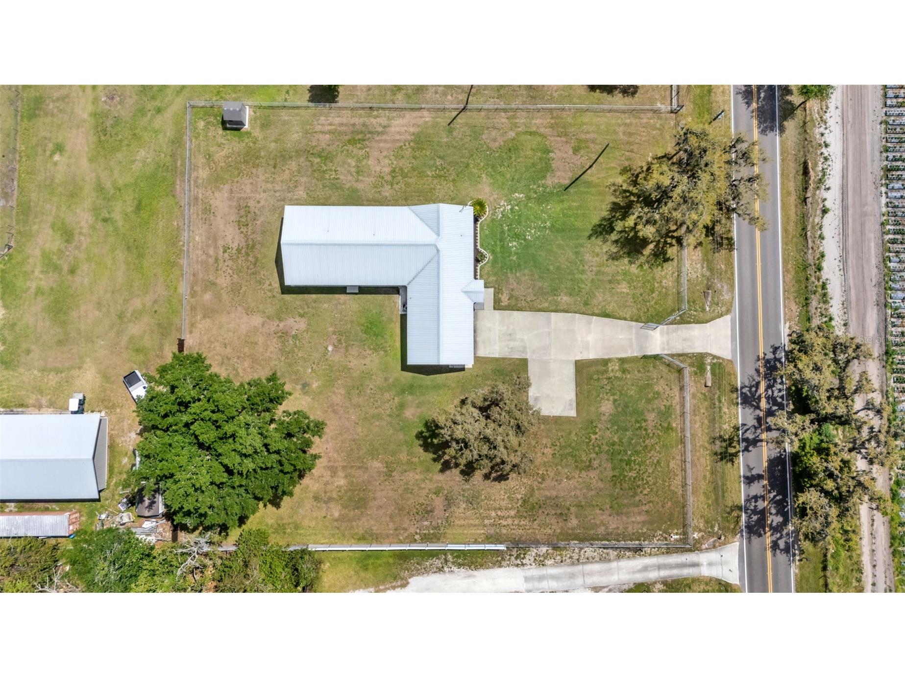 6110 Downing Street Dover FL 33527 L4960731 image41