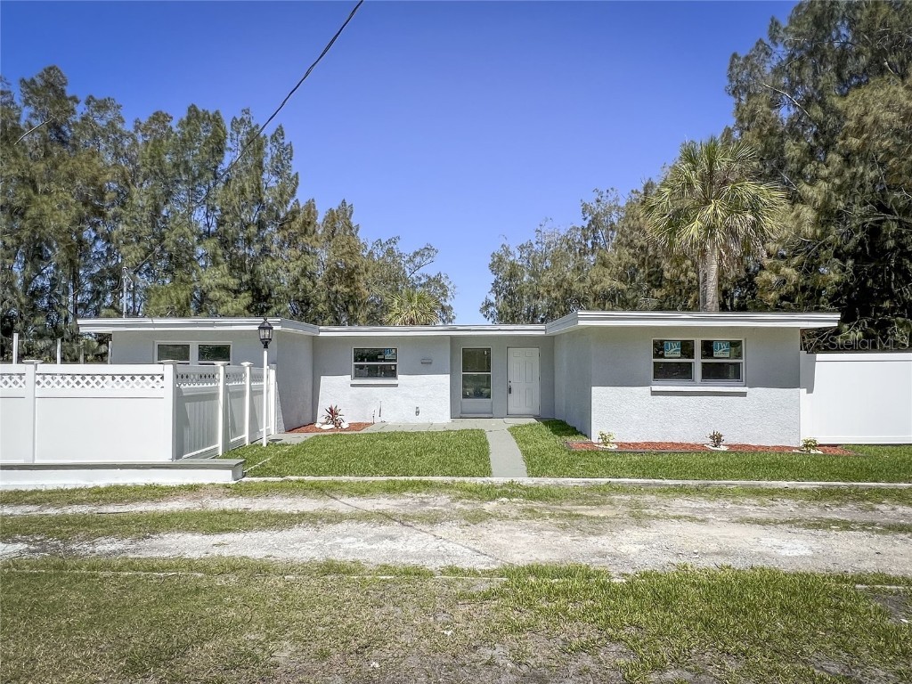 6110 Fiscal Drive New Port Richey FL 34652 T3362972 image1