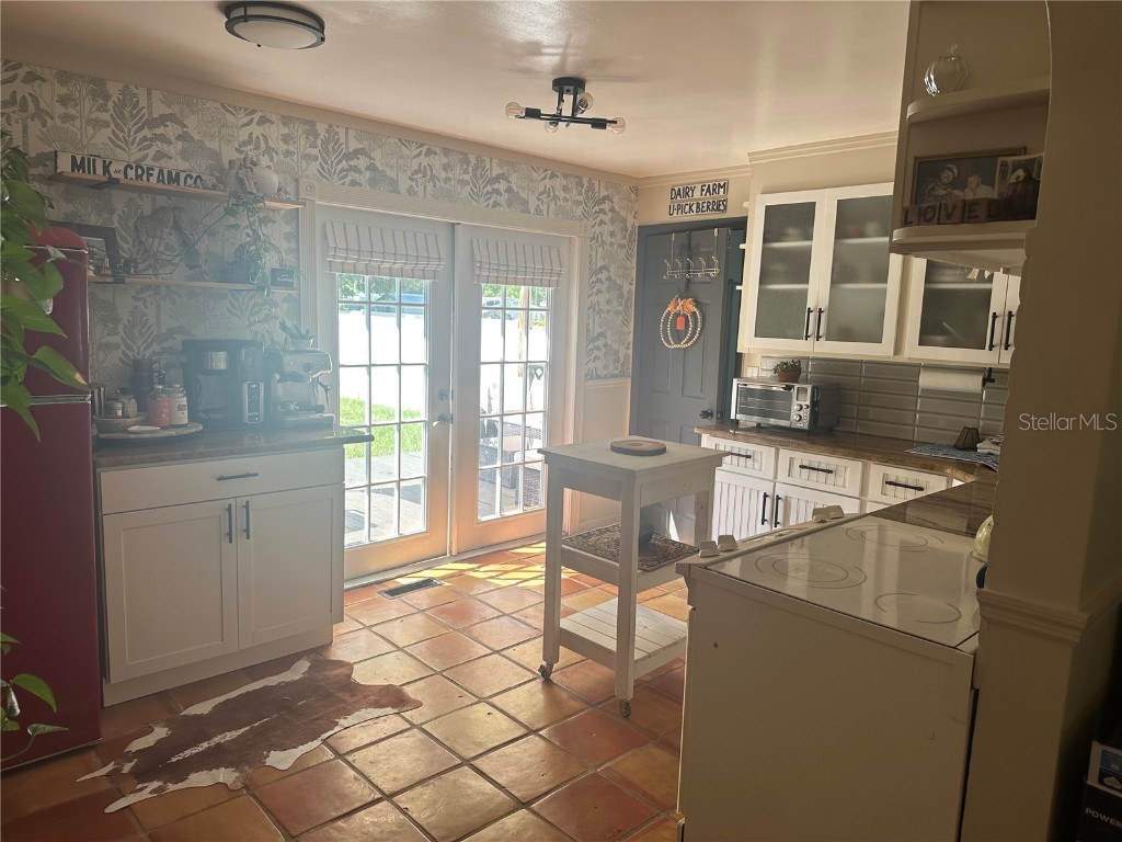 6110 Missouri Avenue New Port Richey FL 34653 W7879136 image2