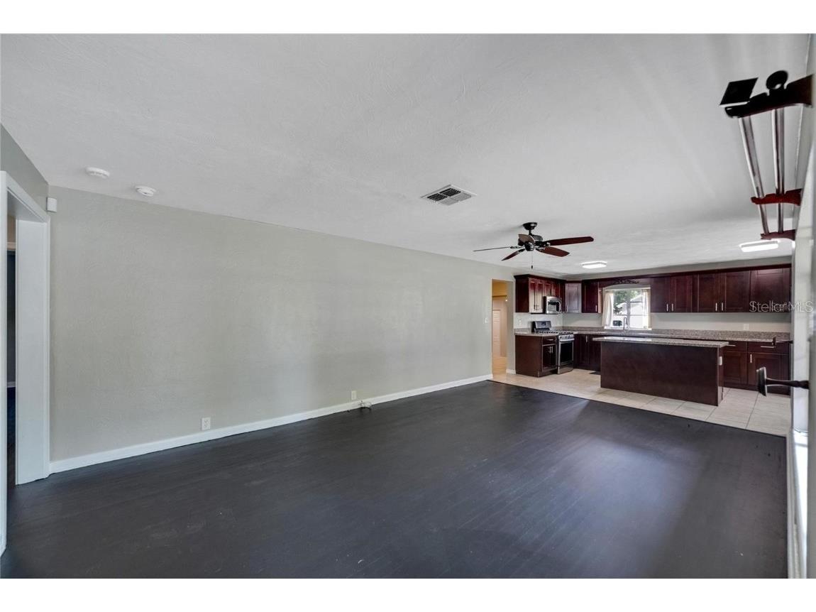 6110 N Suwanee Avenue Tampa FL 33604 TB8382791 image11