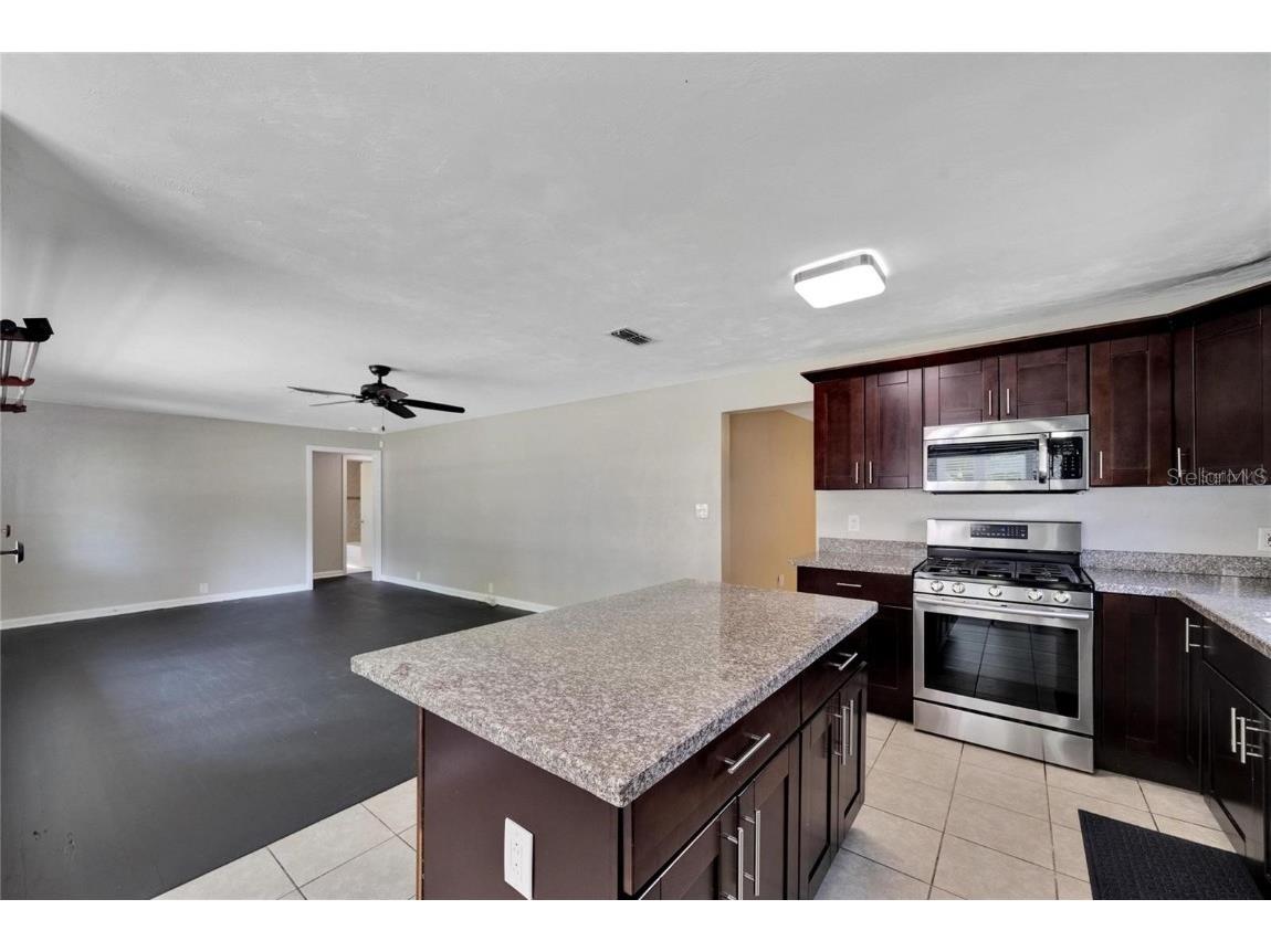 6110 N Suwanee Avenue Tampa FL 33604 TB8382791 image18