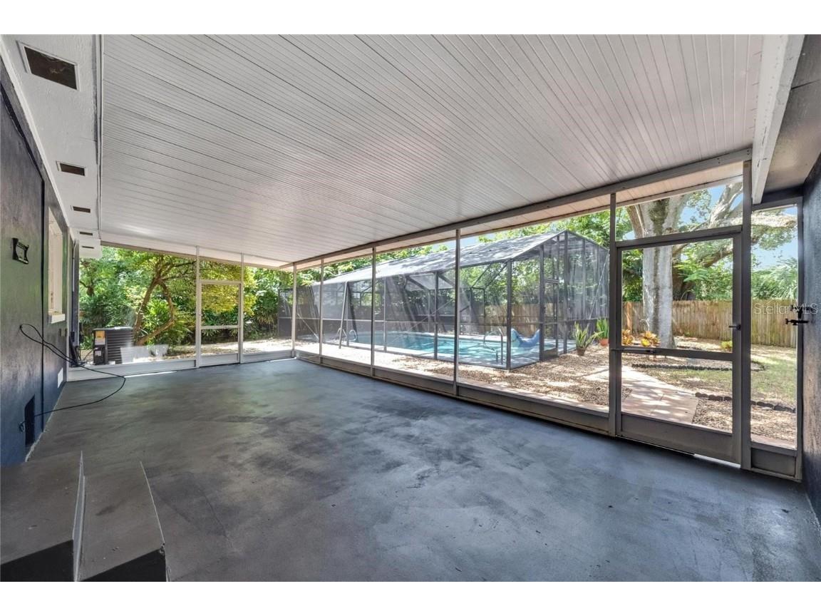 6110 N Suwanee Avenue Tampa FL 33604 TB8382791 image48