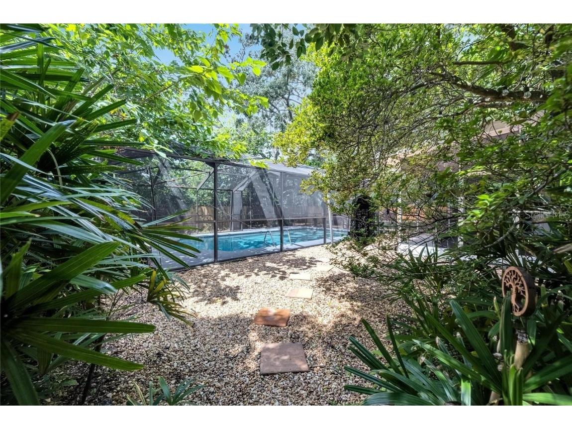 6110 N Suwanee Avenue Tampa FL 33604 TB8382791 image53