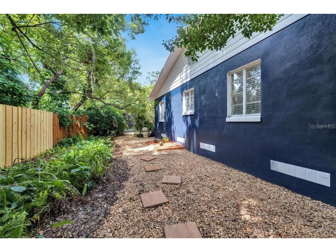 6110 N Suwanee Avenue Tampa FL 33604 TB8382791 image54