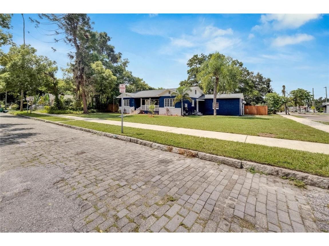 6110 N Suwanee Avenue Tampa FL 33604 TB8382791 image64