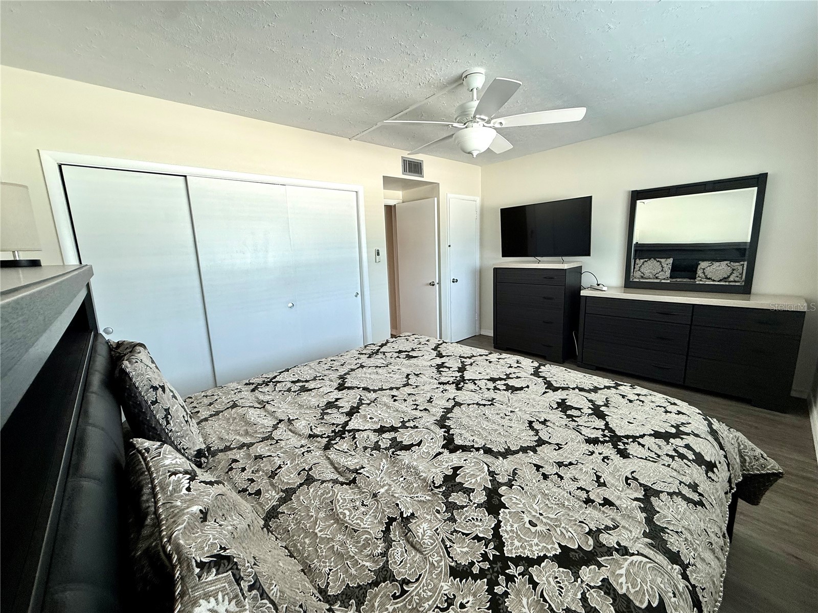 6111 E 2nd Street E #17 Saint Pete Beach FL 33706 TB8532348 image22