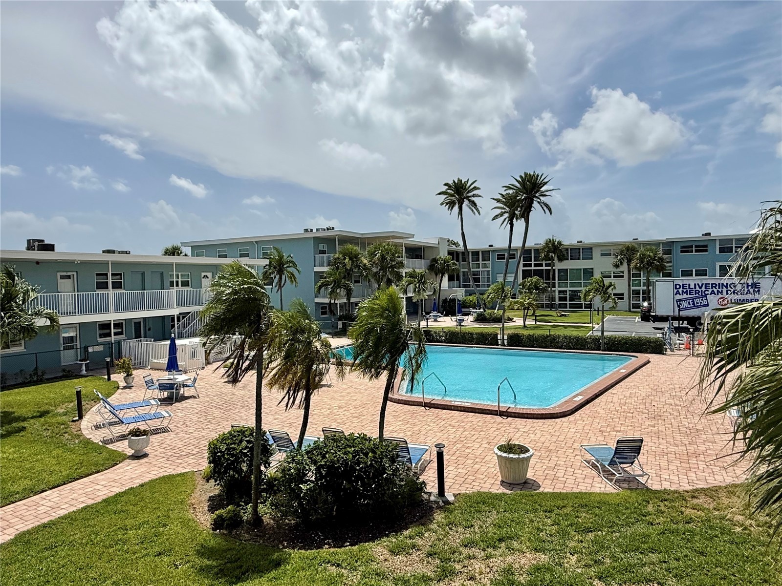 6111 E 2nd Street E #17 Saint Pete Beach FL 33706 TB8532348 image32