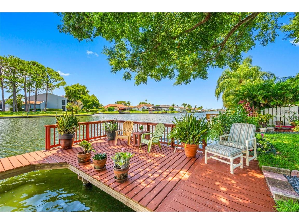 6111 Galleon Way Tampa FL 33615 T3537643 image1