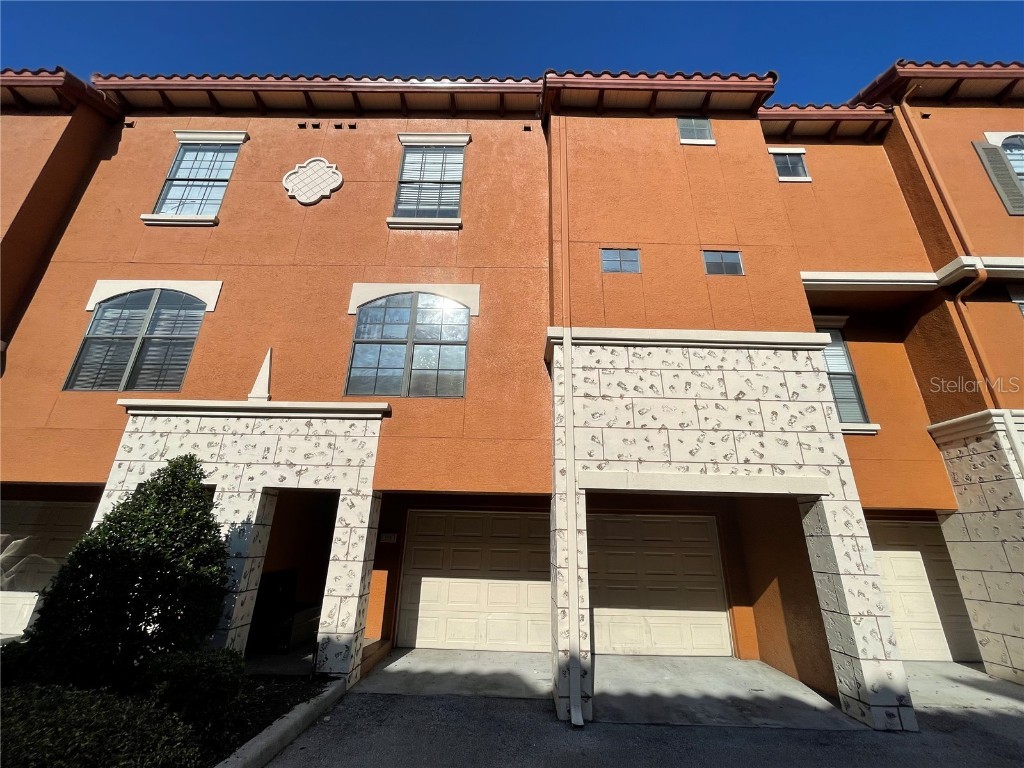 6111 Metrowest Boulevard #103 Orlando FL 32835 O6113615 image1