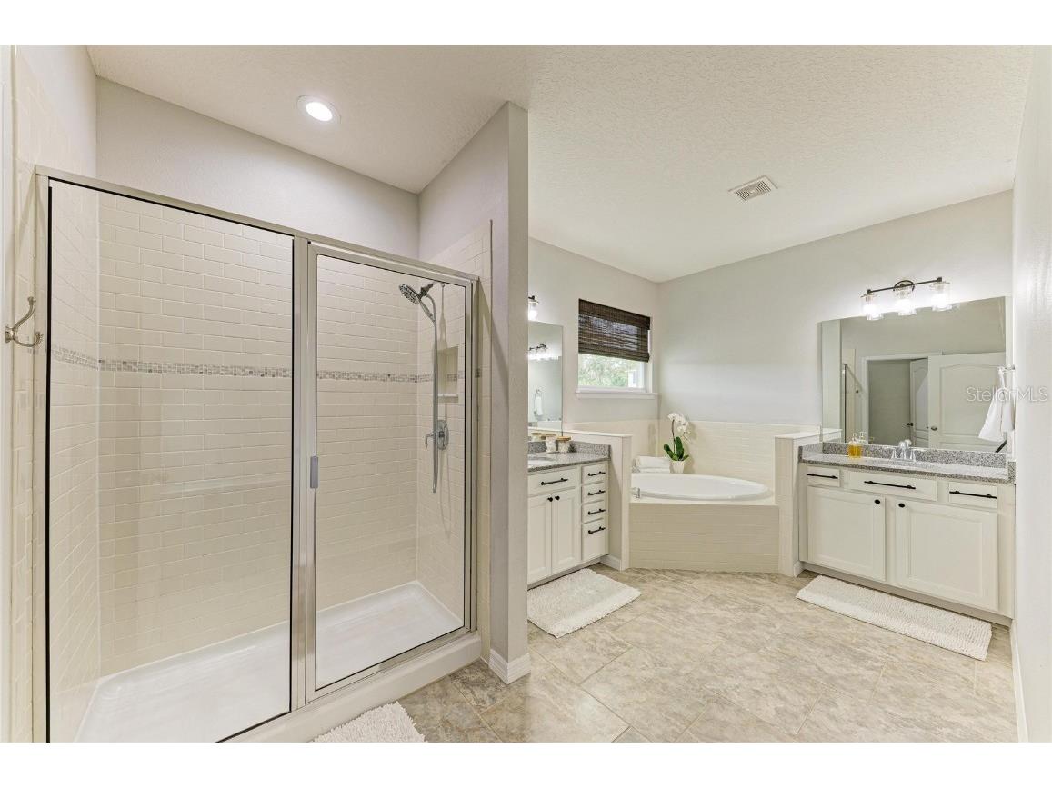 6112 35th Court E Bradenton FL 34203 A4674365 image14