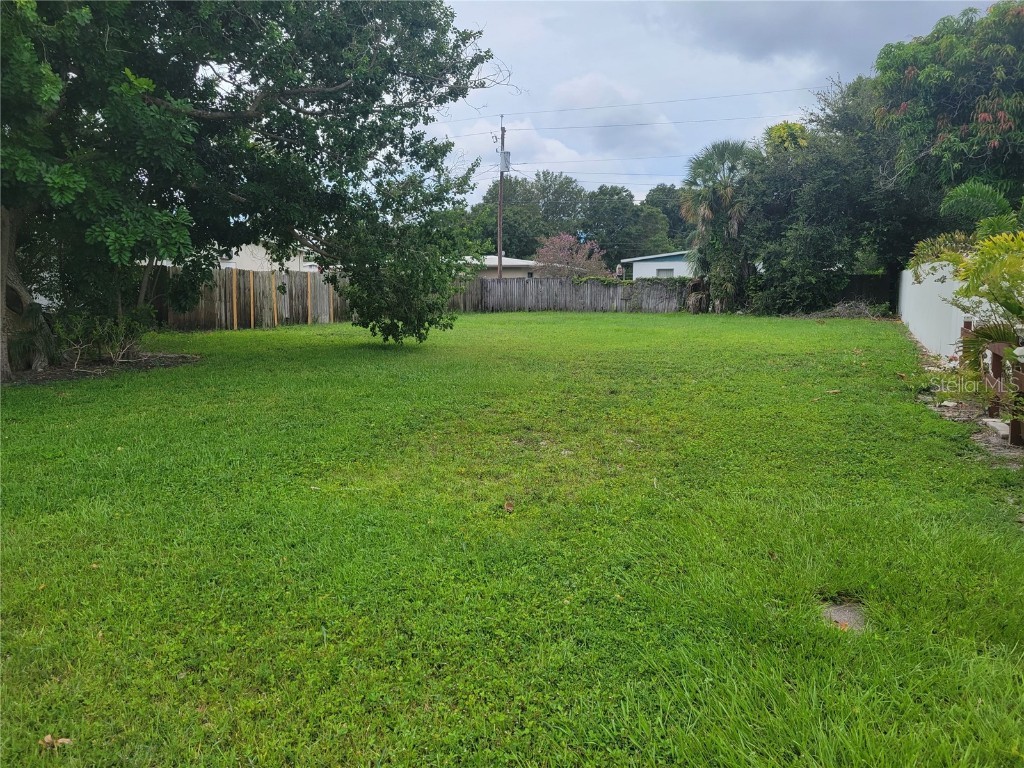 6112 82nd Avenue N Pinellas Park FL 33781 U8178576 image1