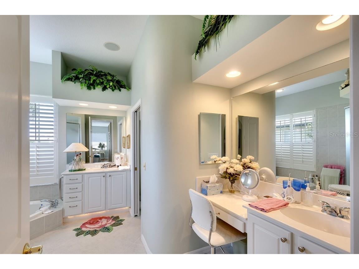 6112 90th Avenue Circle E Parrish FL 34219 A4659290 image19