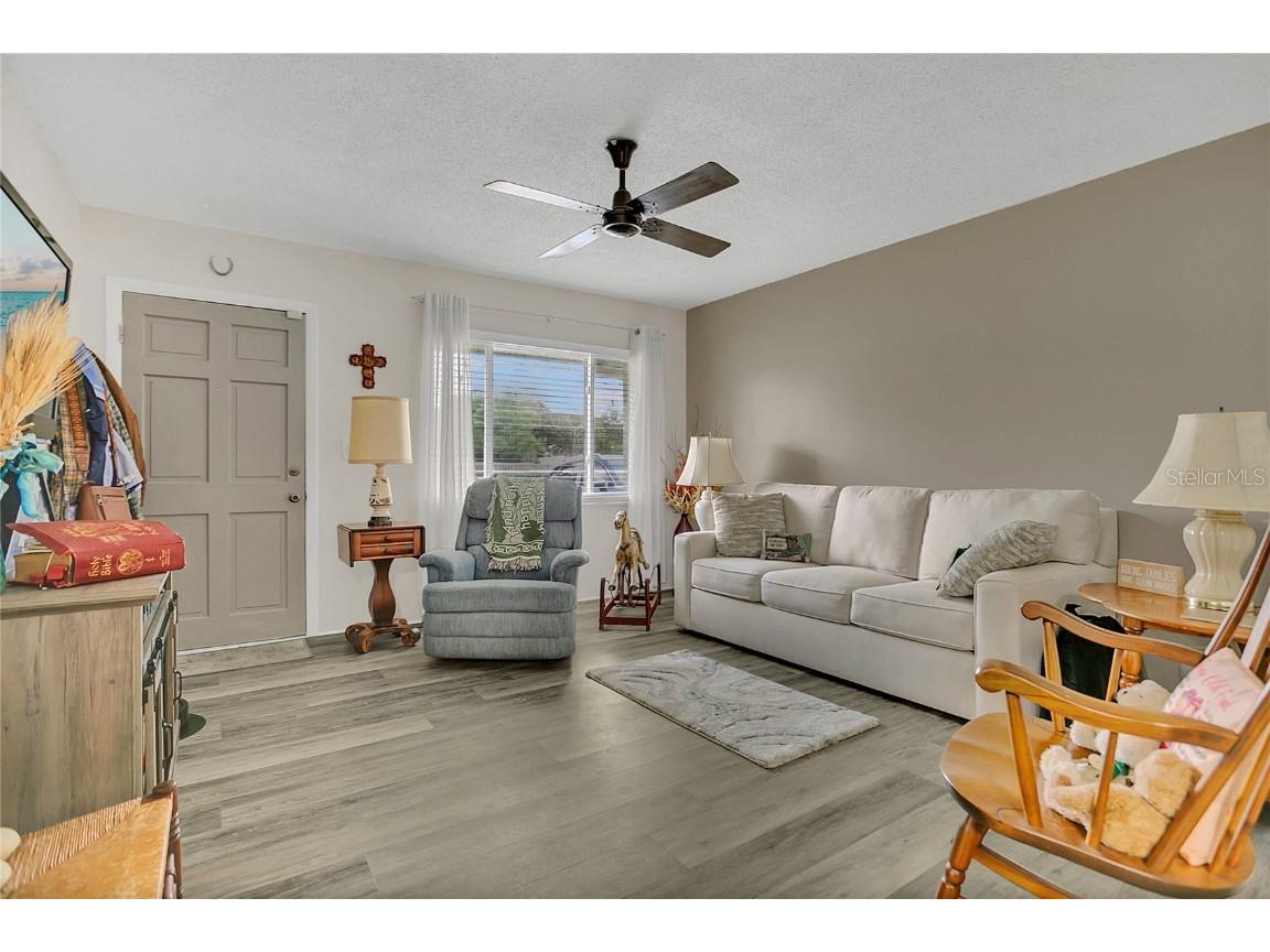 6112 Fox Hunt Trail Orlando FL 32808 L4955082 image5