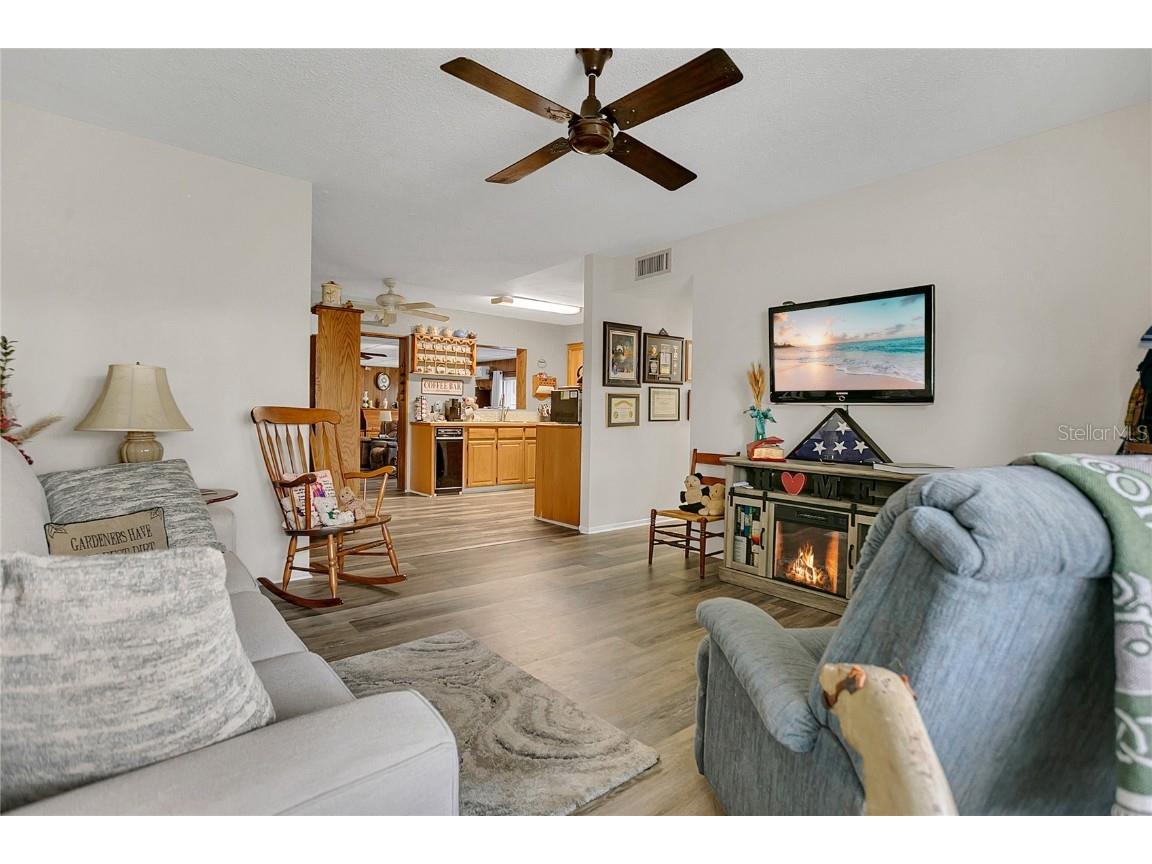 6112 Fox Hunt Trail Orlando FL 32808 L4955082 image7