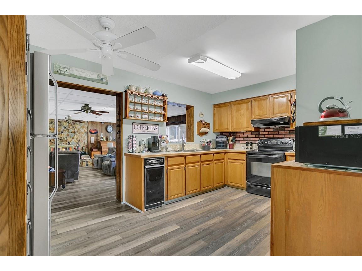 6112 Fox Hunt Trail Orlando FL 32808 L4955082 image8