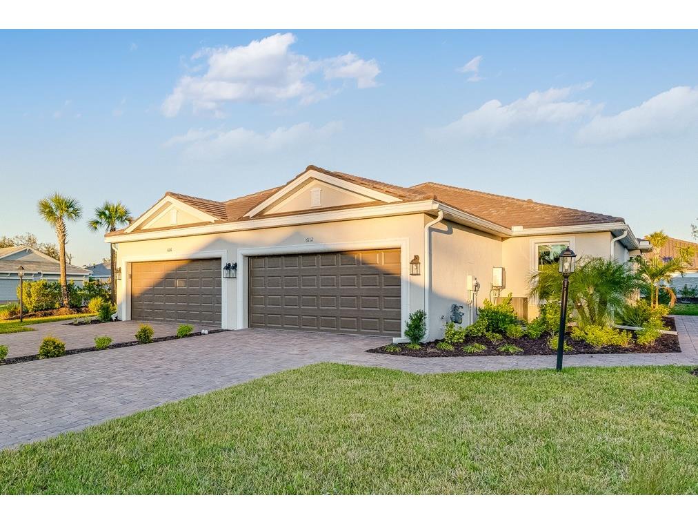 6112 Mesa Glen Bradenton FL 34203 A4622392 image1