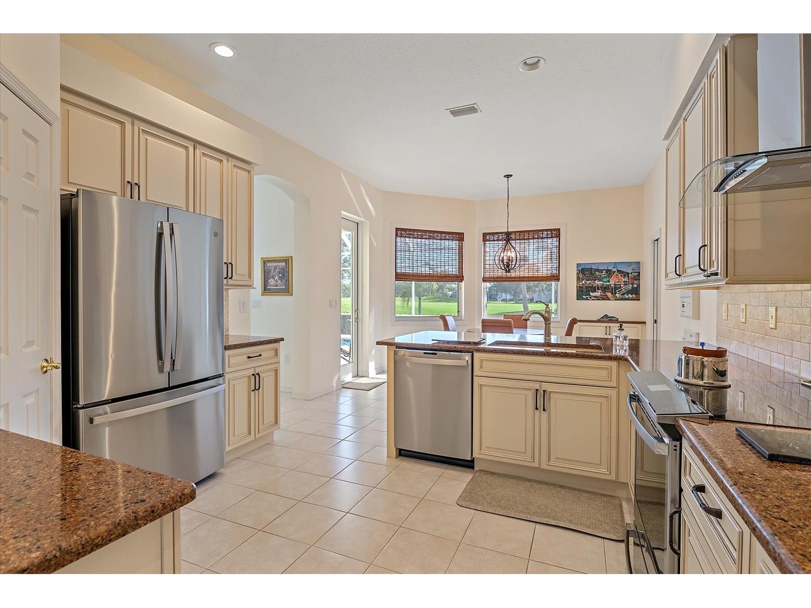 6112 Saddlehorn Avenue Sarasota FL 34243 A4678646 image14