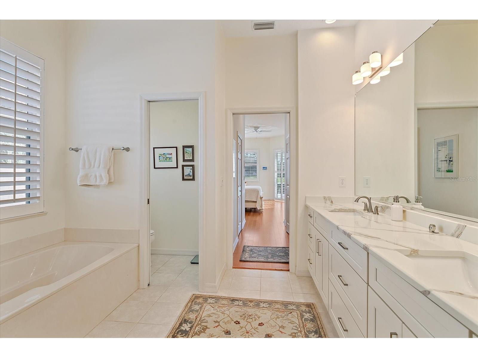 6112 Saddlehorn Avenue Sarasota FL 34243 A4678646 image21