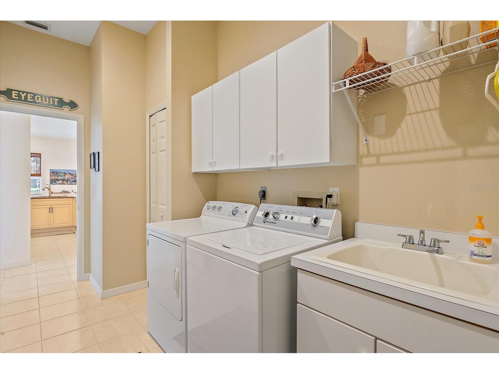 6112 Saddlehorn Avenue Sarasota FL 34243 A4678646 image29