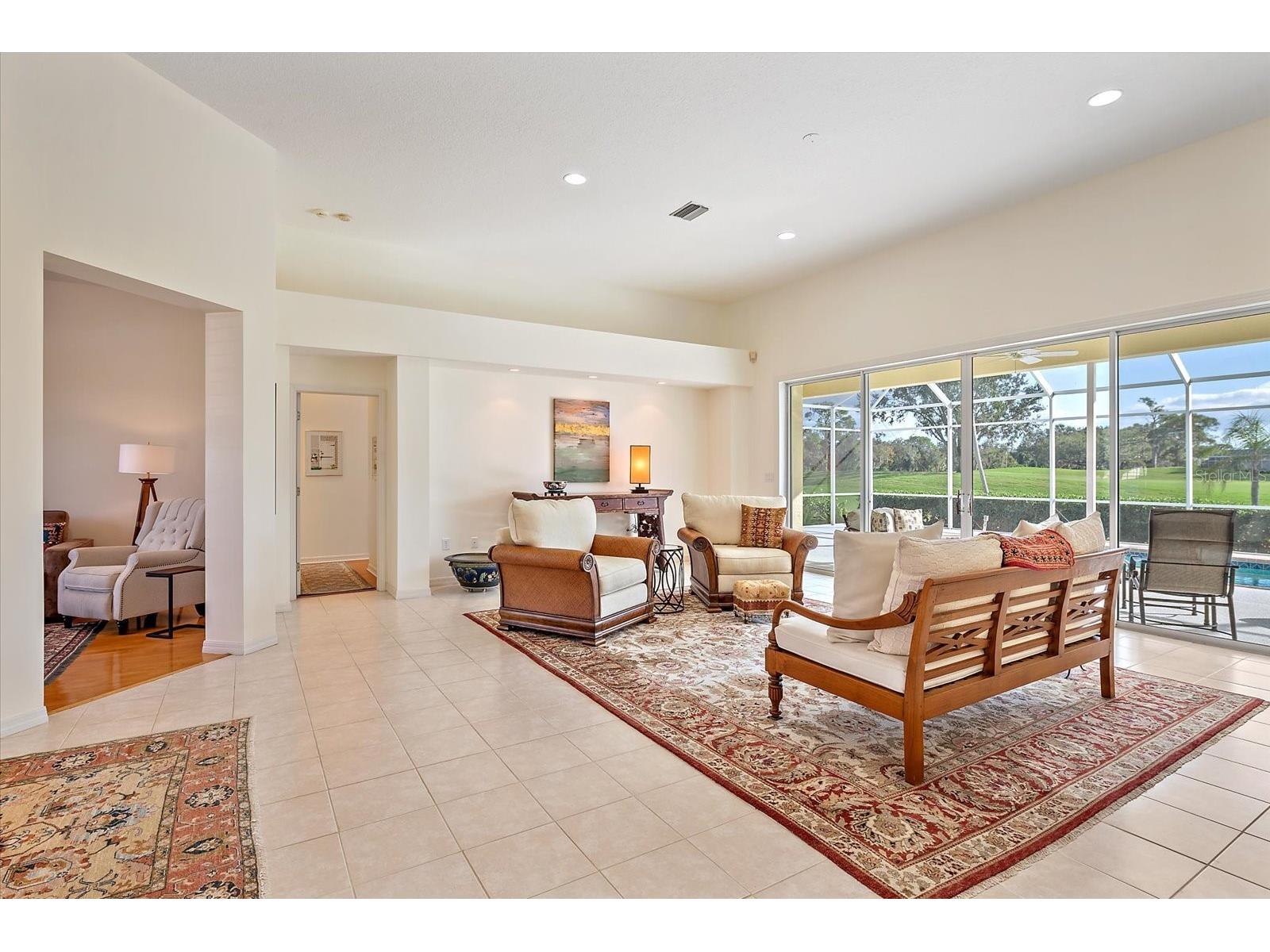 6112 Saddlehorn Avenue Sarasota FL 34243 A4678646 image6