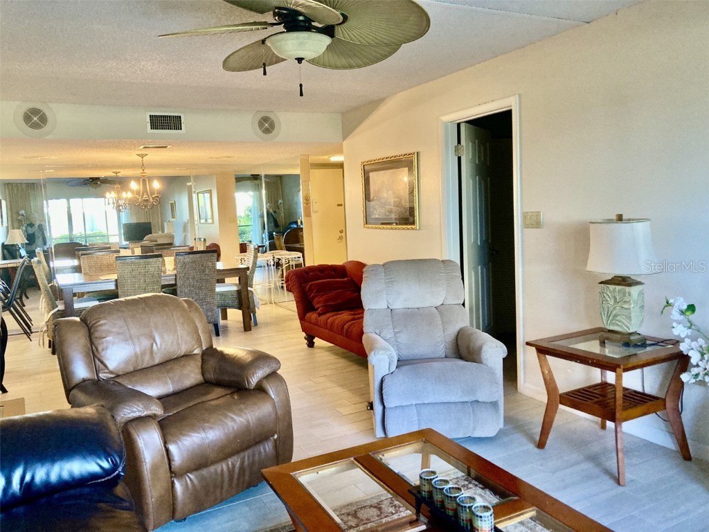 6114 43rd Street W #101E Bradenton FL 34210 A4673836 image5