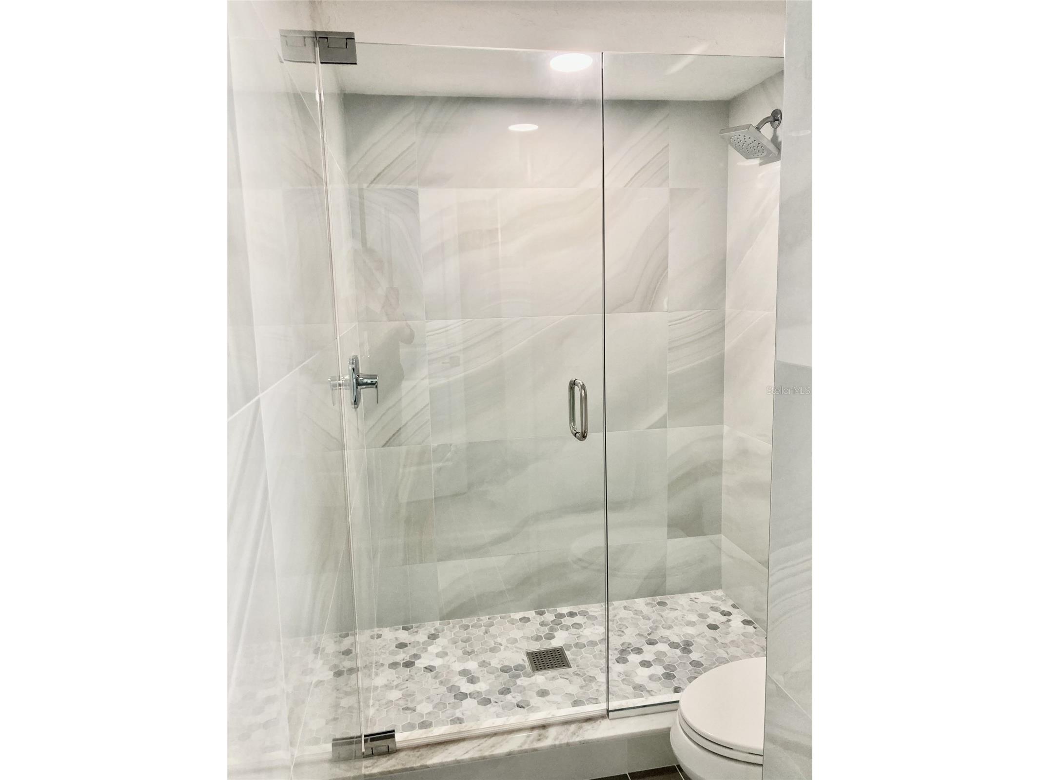 6114 43rd Street W #103E Bradenton FL 34210 A4690997 image16