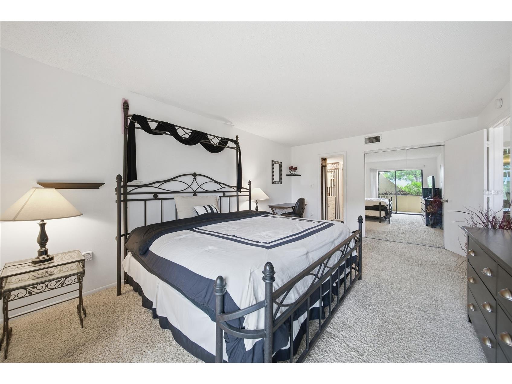6114 43rd Street W #104E Bradenton FL 34210 A4688967 image13