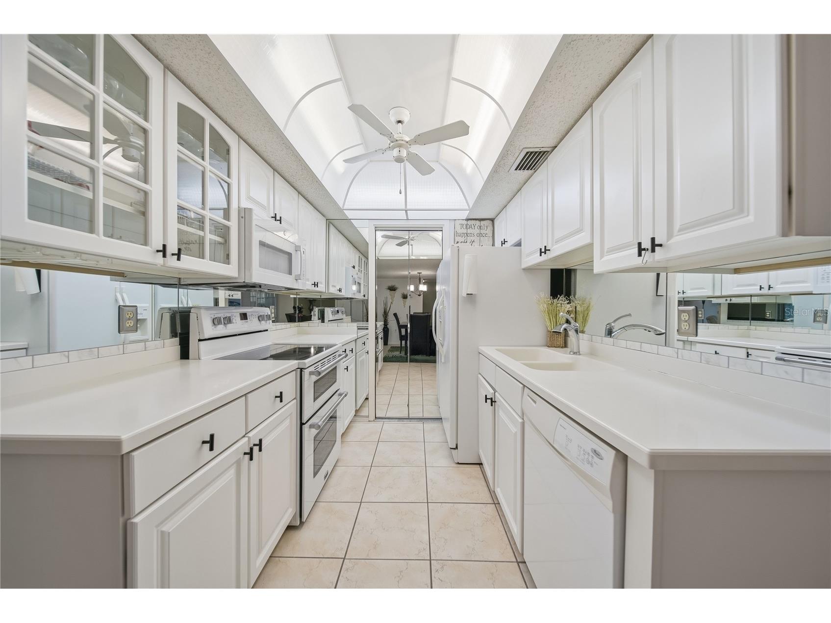 6114 43rd Street W #104E Bradenton FL 34210 A4688967 image20